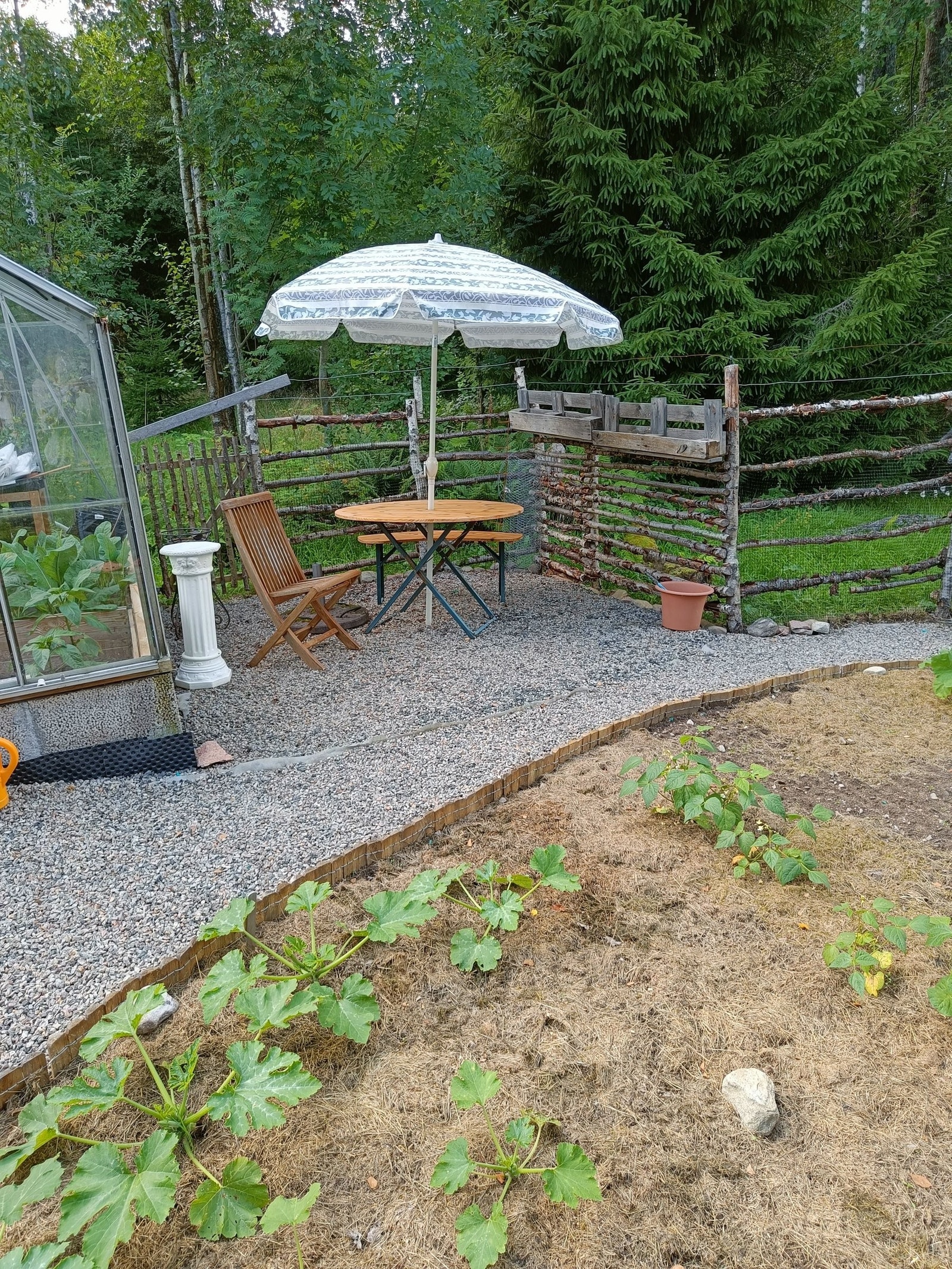 koselig sitteplass til en velfortjent pause Galleribilde