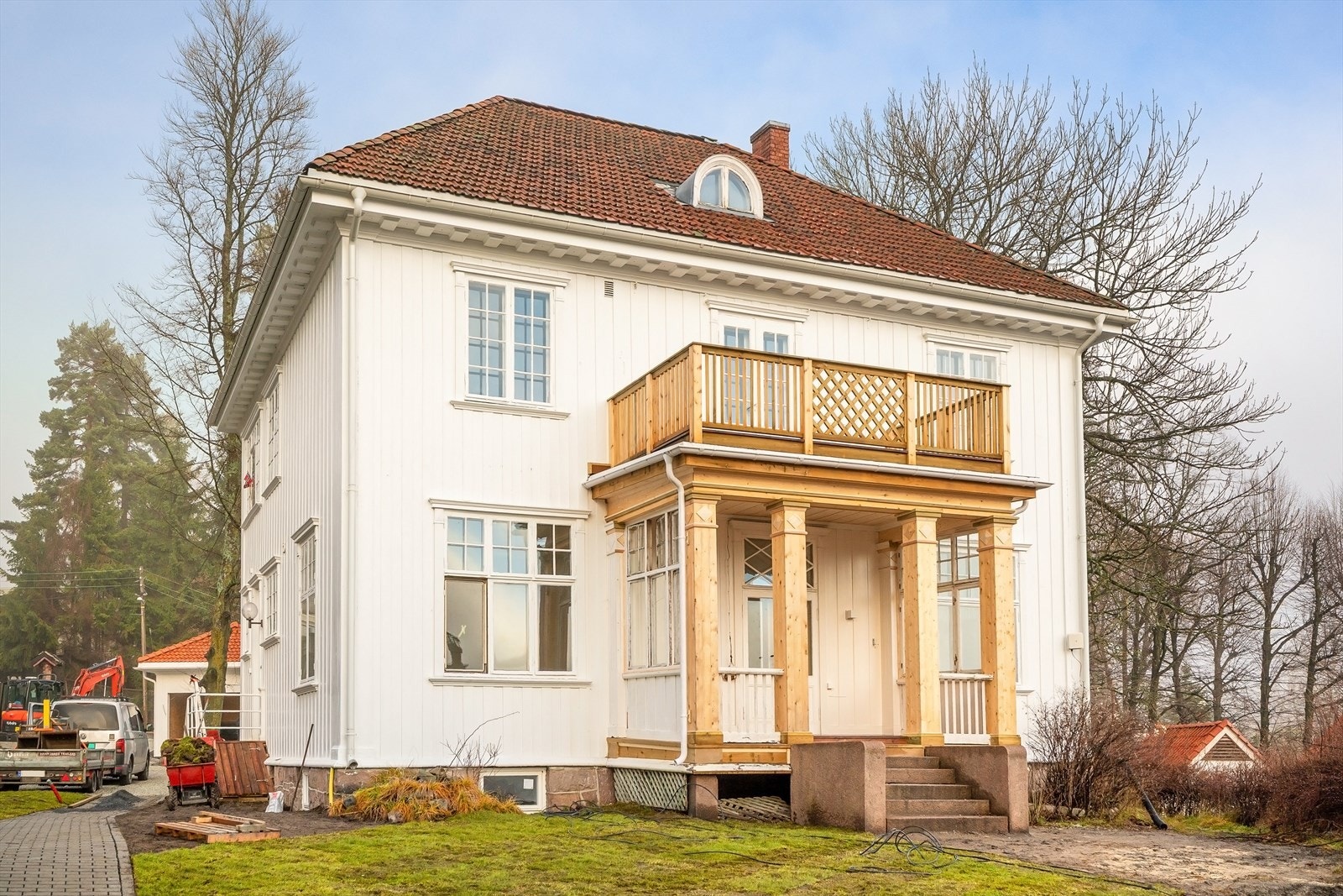 1. etg med hage terrasse og stor privat hage Galleribilde