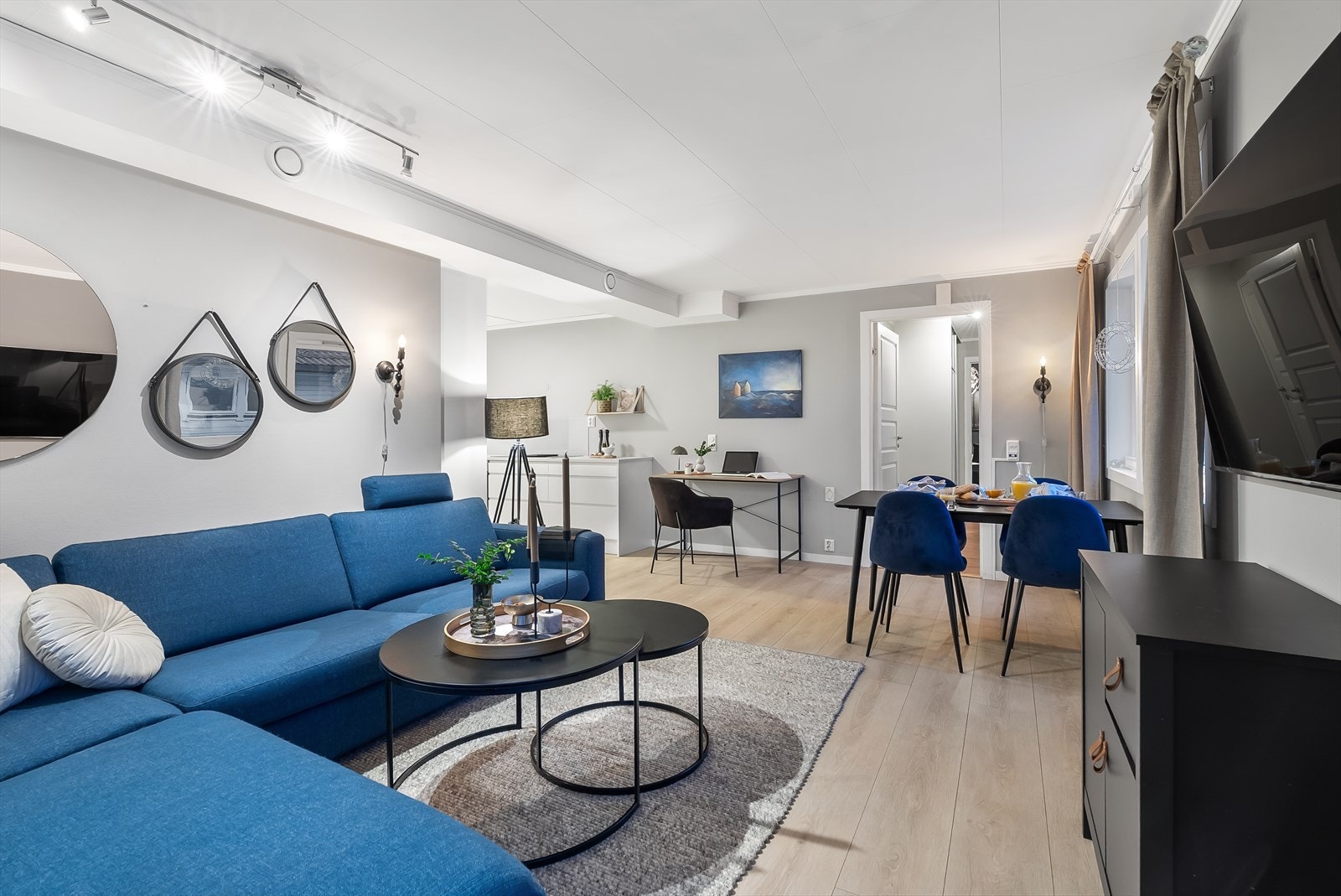 Stue/spisestuedel Galleribilde