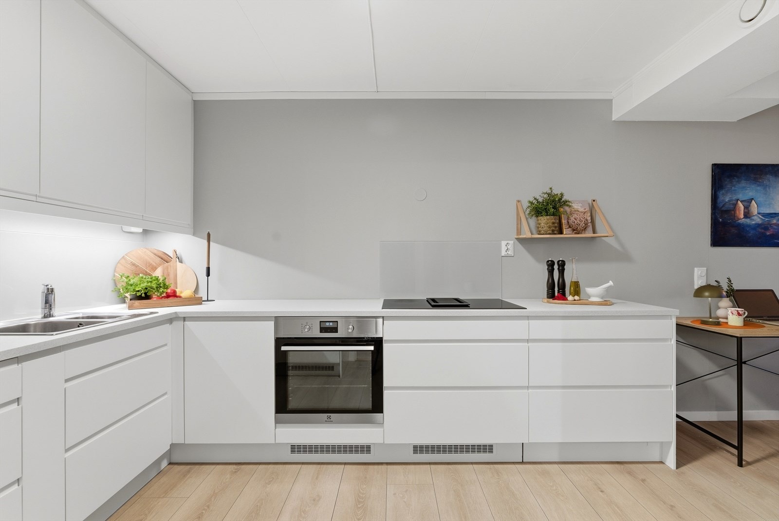 Her følger innebygde hvitevarer av høy kvalitet. Galleribilde