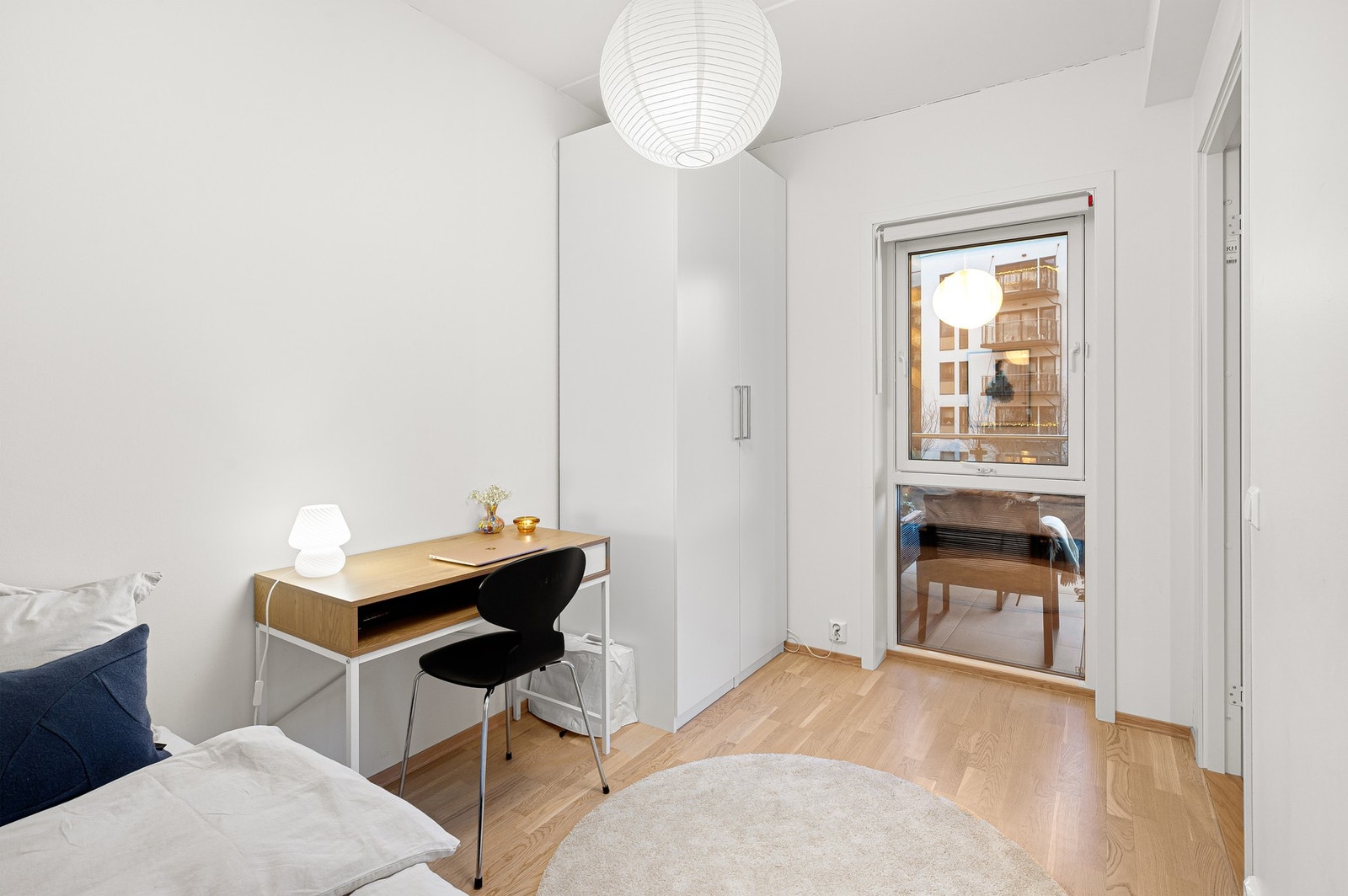 God plass til en fleksibel innredning på soverom 2. Galleribilde