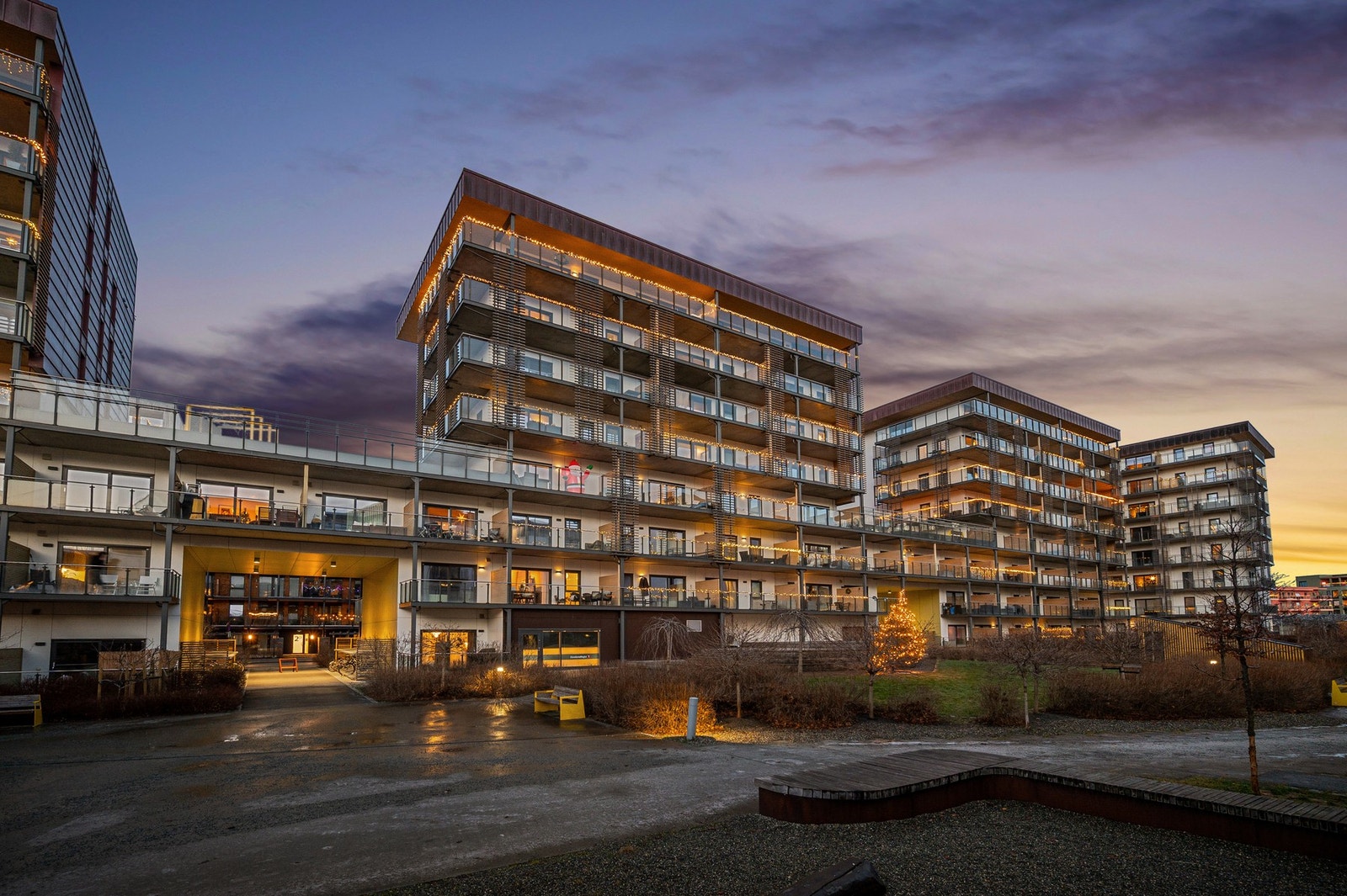 Lilleby er en attraktiv og sentral bydel med kort avstand til både turområder, dagligvare og Solsiden. Galleribilde