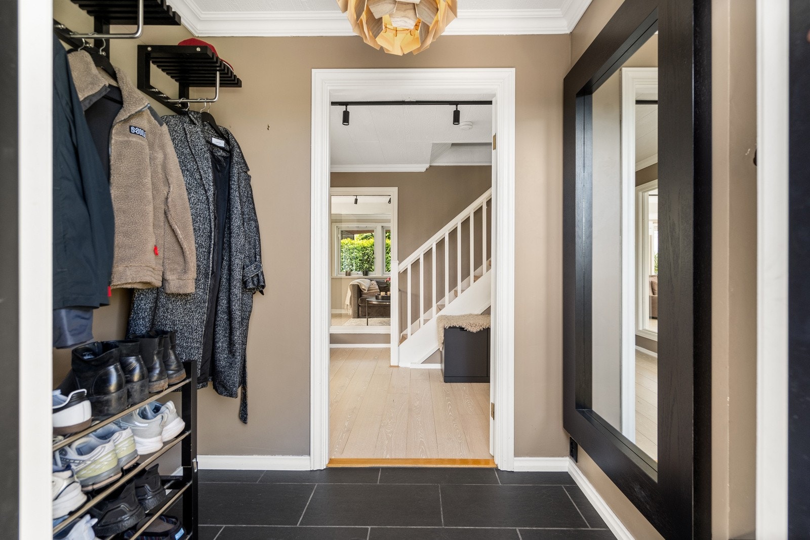 Inngangsparti Galleribilde