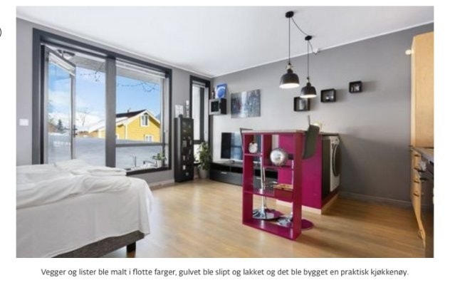 Tidligere var der en rose kjøkkenbenk som er fjernet, men et alternativ til innredning hvor det var også en vaskemaskin her. Galleribilde