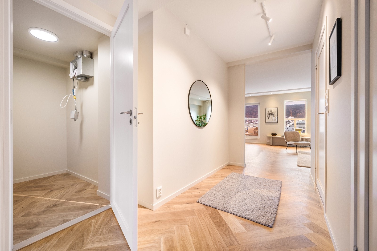 Leiligheten har god plass til oppbevaring, med både innvendig og ekstern bod. Galleribilde