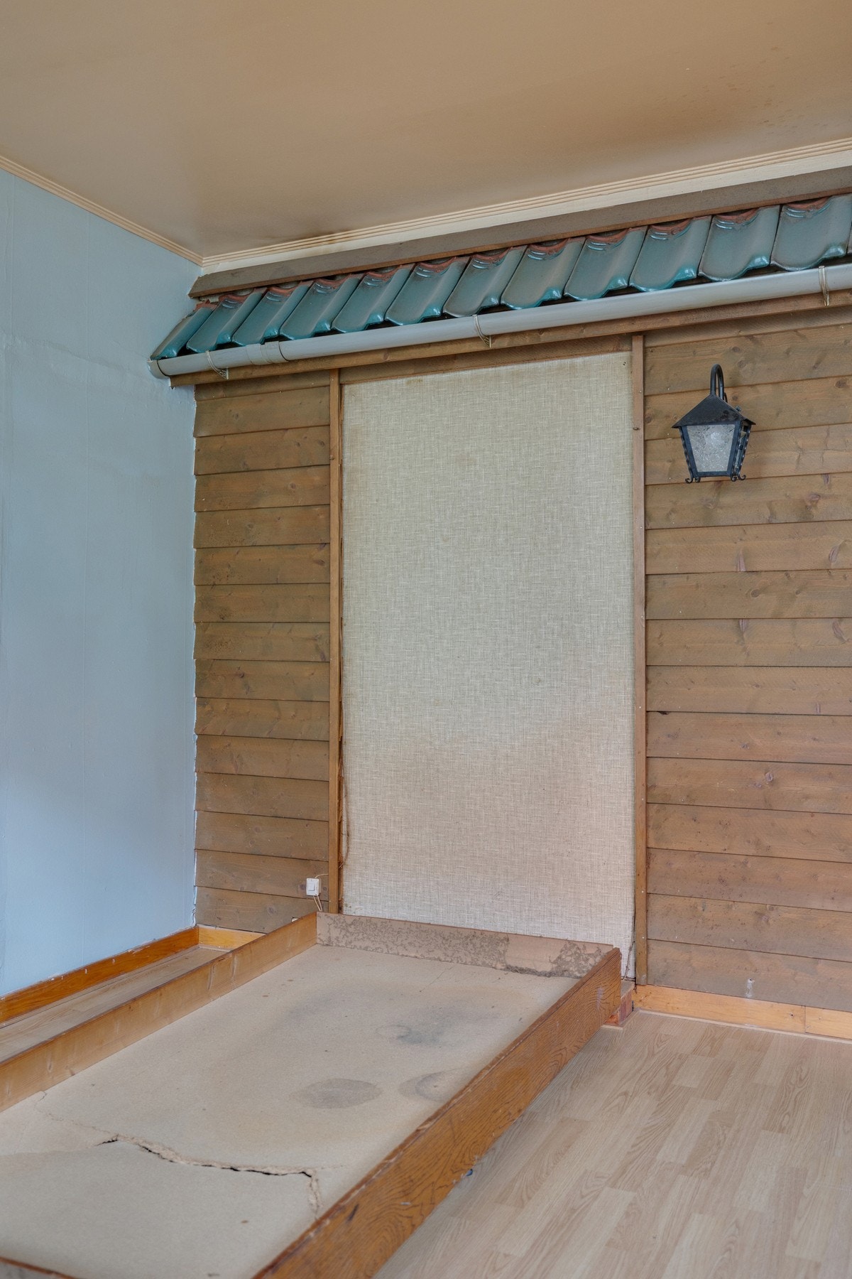 Neida, det er en integrert seng. Galleribilde