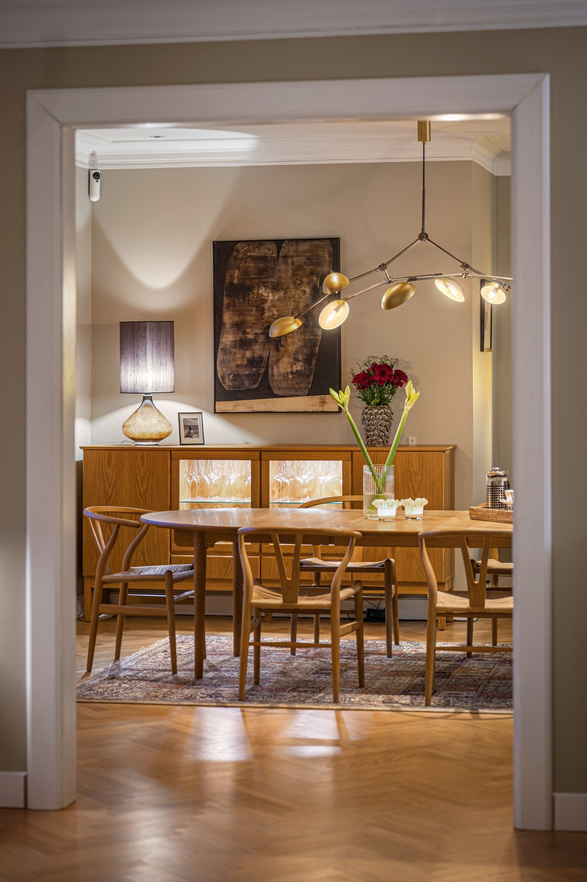 Boligen har vannbåren gulvvarme i 1.etasje. Galleribilde