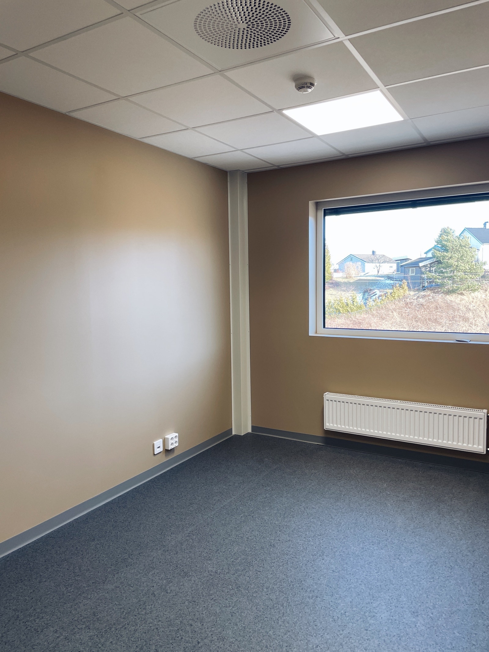 Kontor, dette blir møblert før utleie Galleribilde