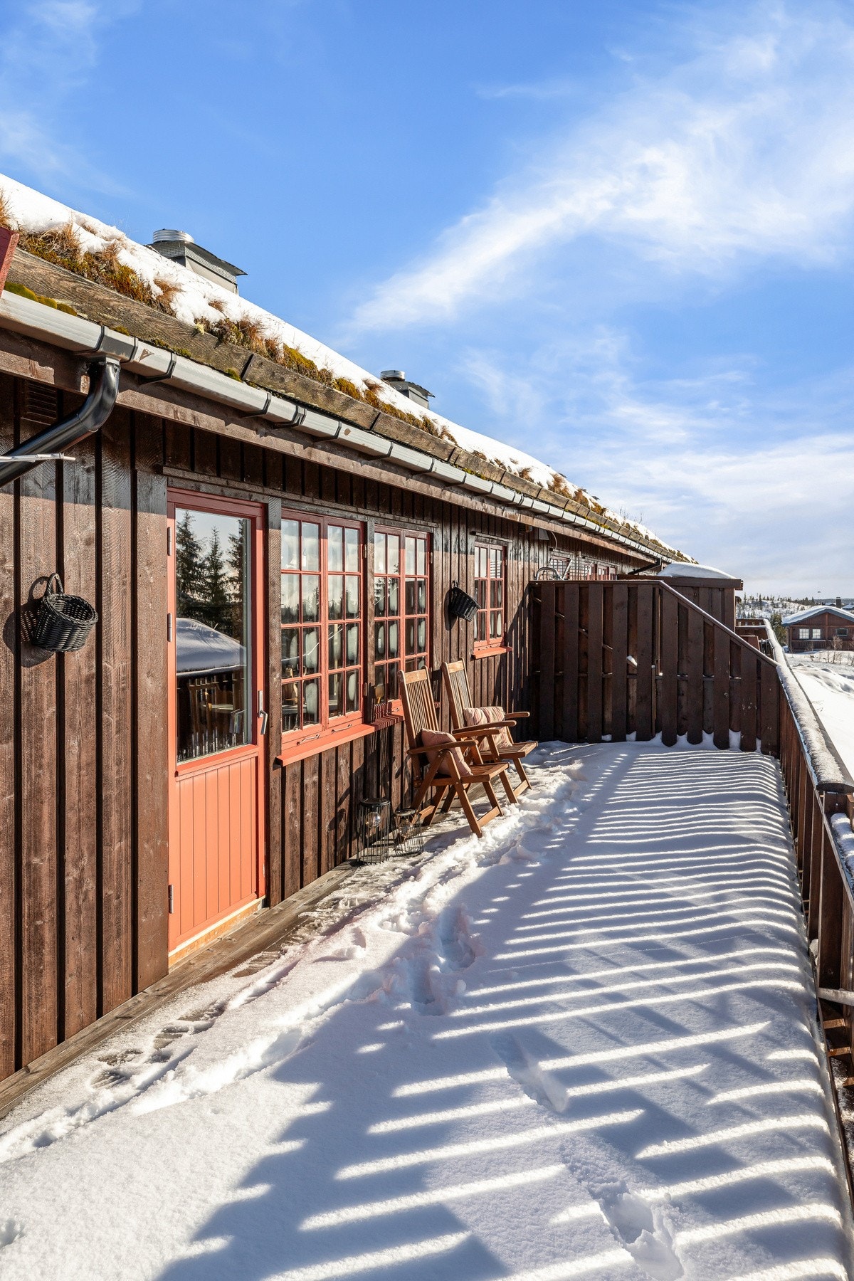 Adkomst ut til terrasse fra stuen. Galleribilde