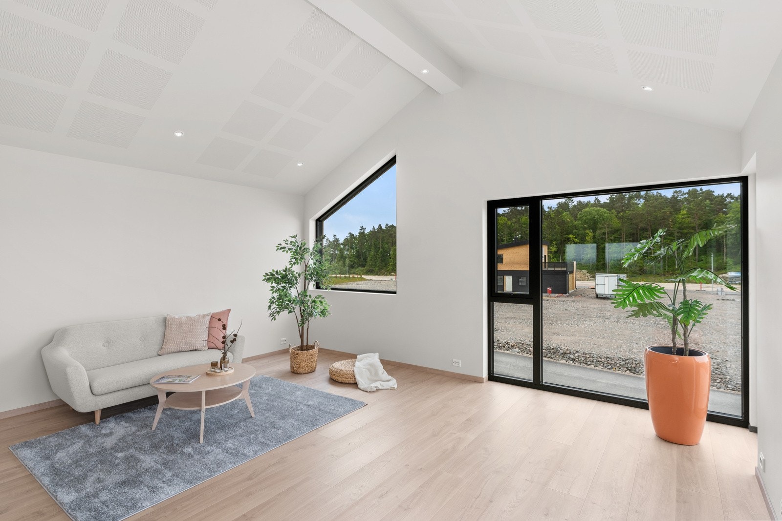 Romslig stue med god plass til møblering. Galleribilde