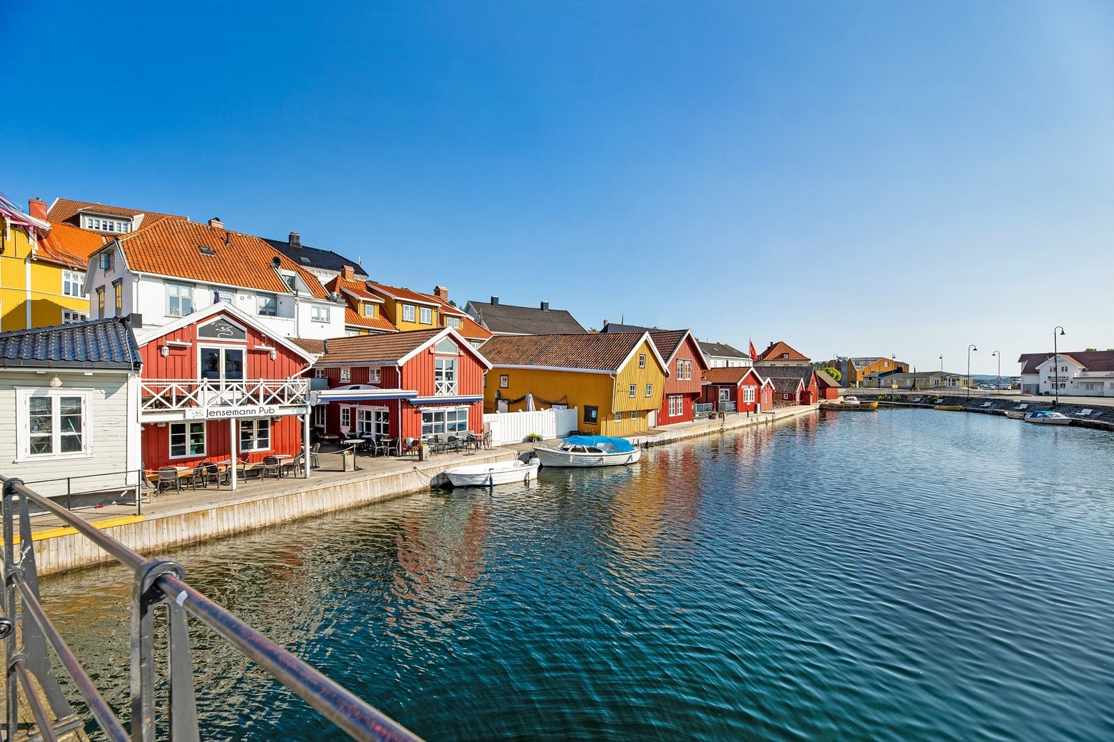 Blindtarmen, Kragerø sentrum Galleribilde