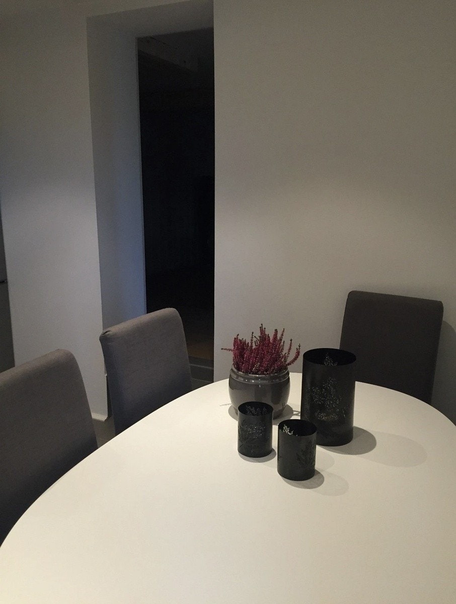 Plass til spisebord på kjøkken Galleribilde