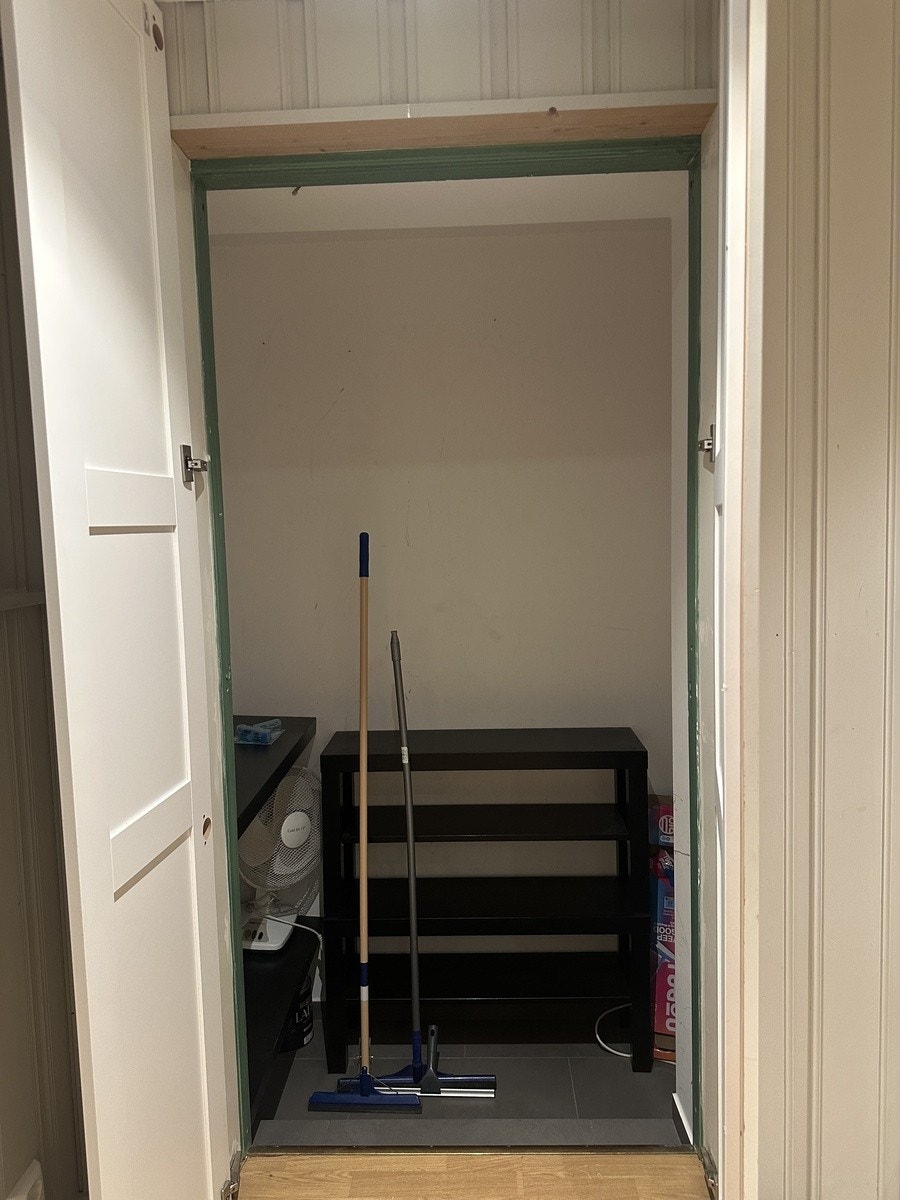 Stor innvendig bod for oppbevaring Galleribilde