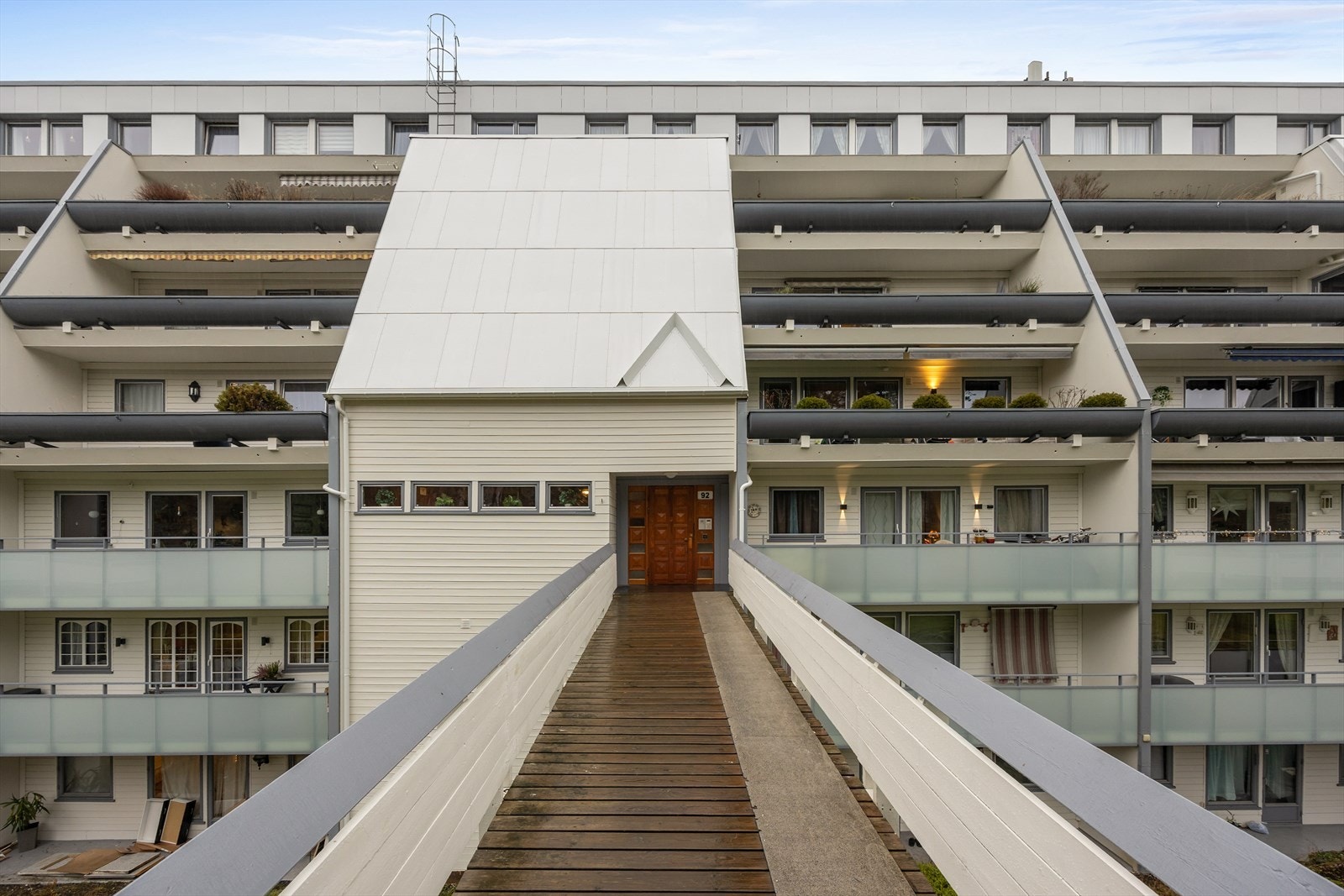 Sameiet ligger i et barnevennlig boligområde på Vestli Galleribilde