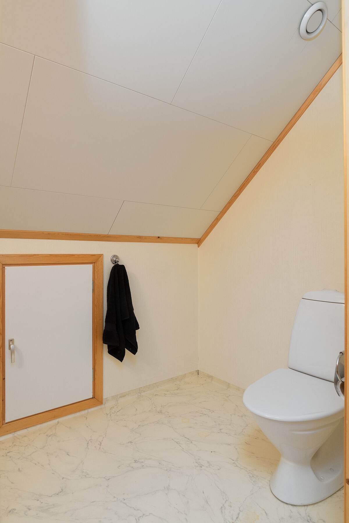 Toalettrom Galleribilde