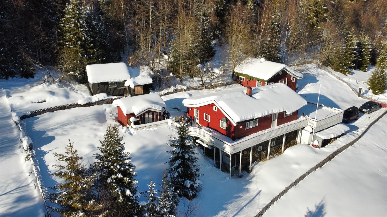 Ett idyllisk tun Galleribilde