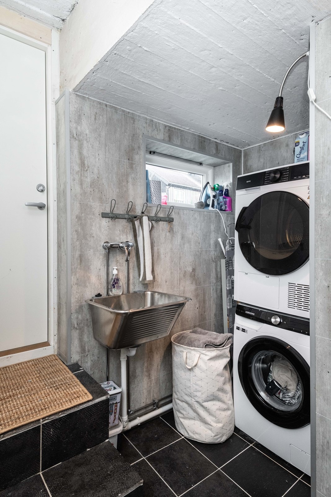 Vaskeromløsning i kjelleren Galleribilde