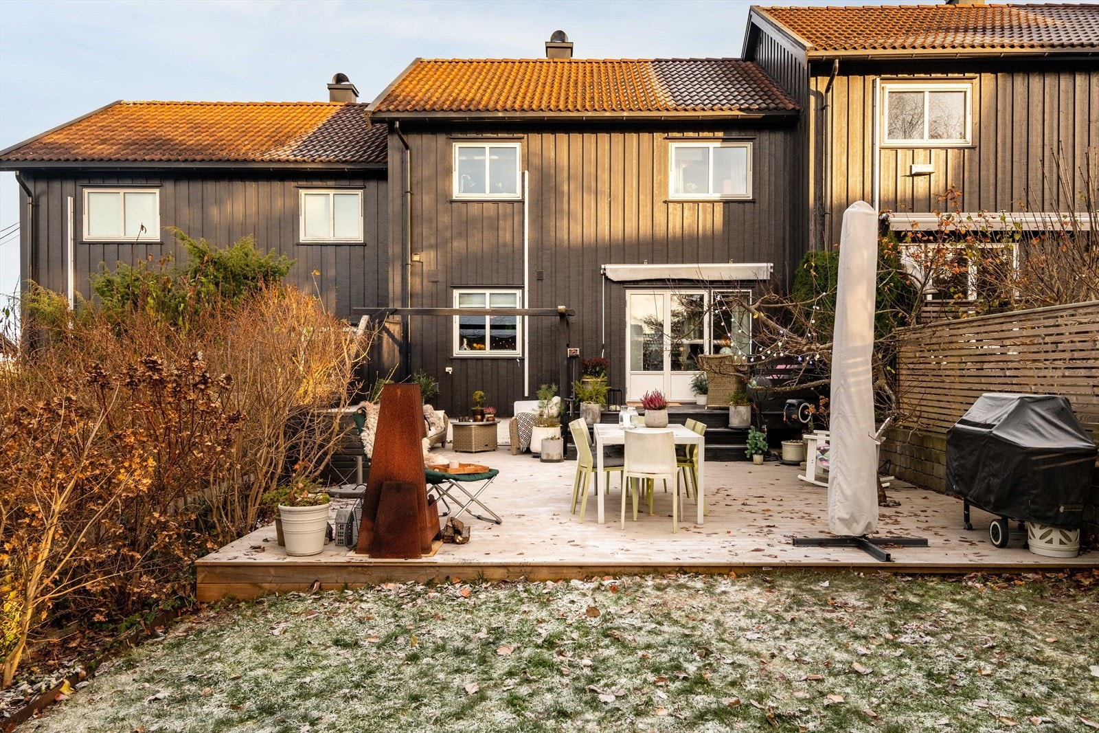 Velkommen til Solåsen 12, presentert av Ardiana Gashi v/Dnb Eiendom! Galleribilde