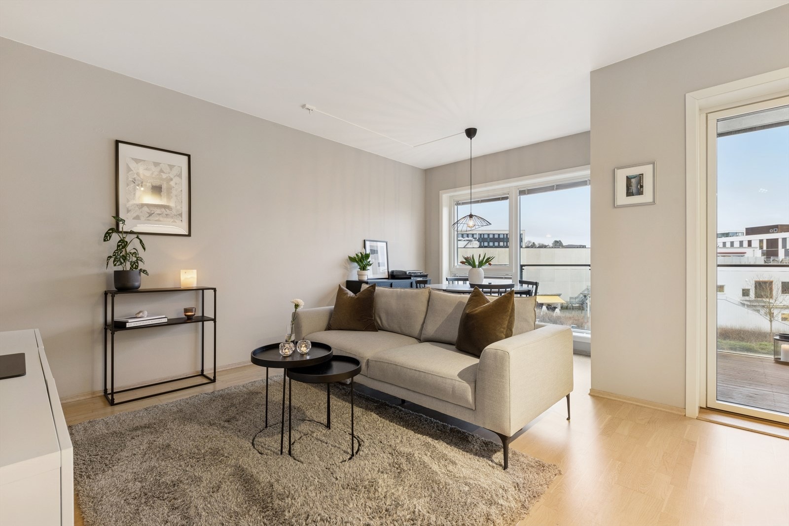 Lekker leilighet med gjennomgående moderne standard. Galleribilde