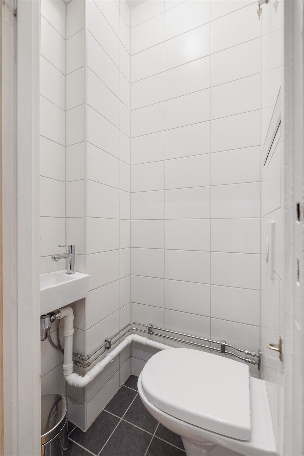 Praktisk, separat toalettrom. Galleribilde