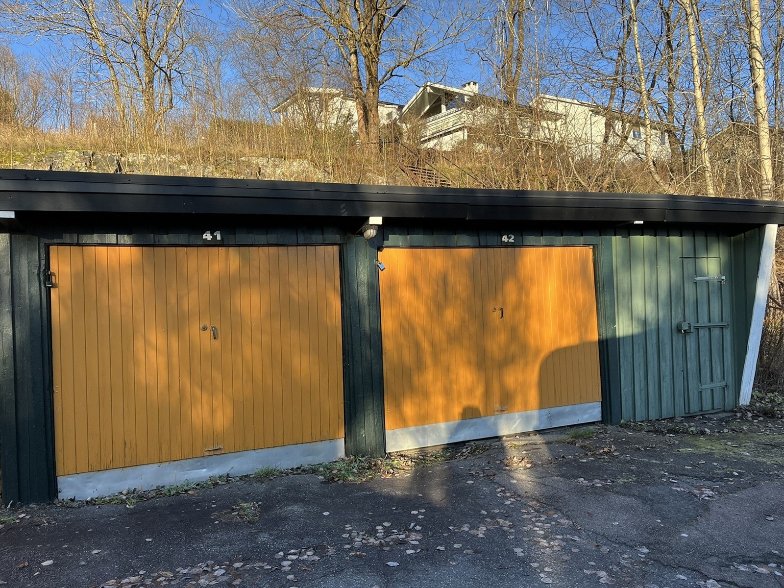 Andelsleiligheten disponerer garasjeplass nummer 42 i garasjelag 1 og overdras sammen med leiligheten Galleribilde