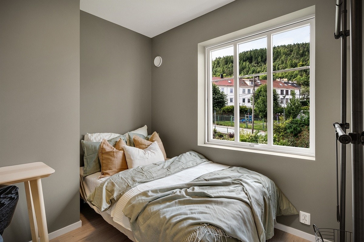 p. Soverom 2, 1.etg Galleribilde