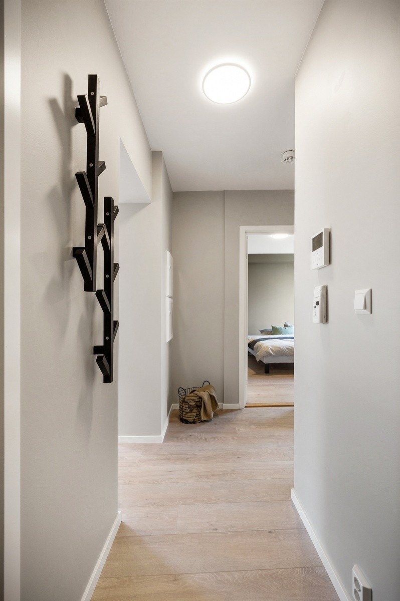 n. Gang 1. etg Galleribilde