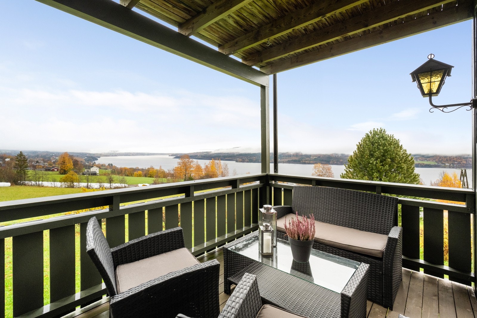 Landlige omgivelser gir ro og fred Galleribilde