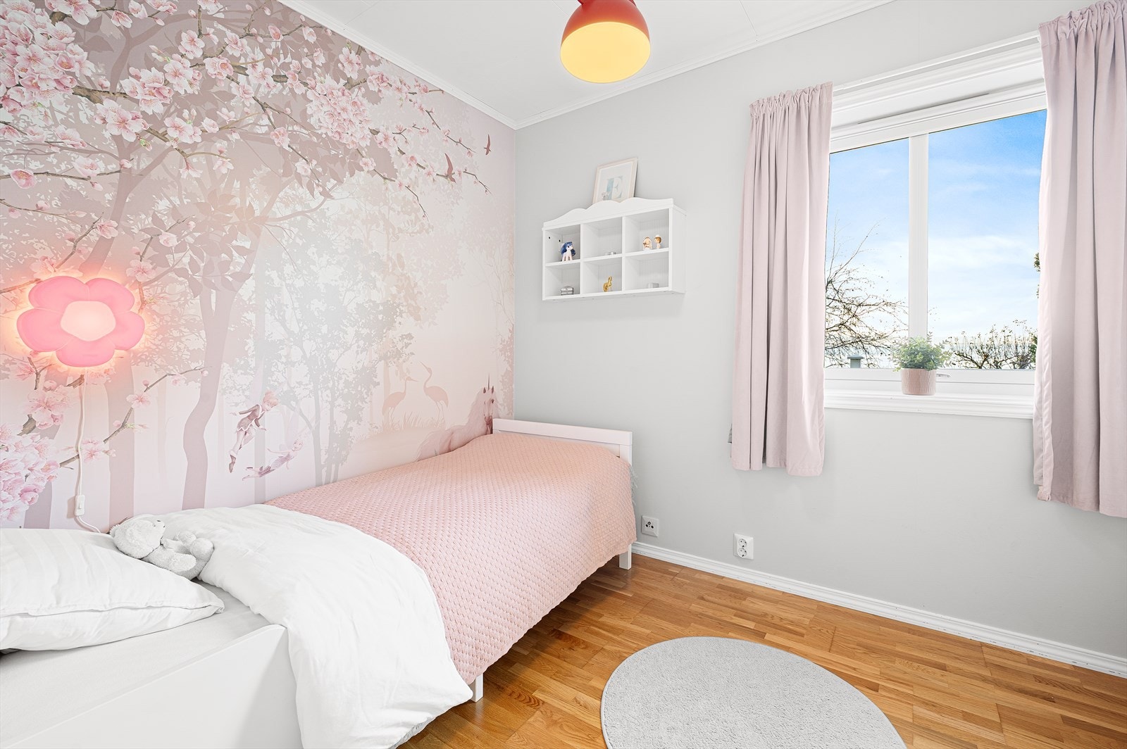 Soverom på 6,5m² med varme i gulv. Galleribilde