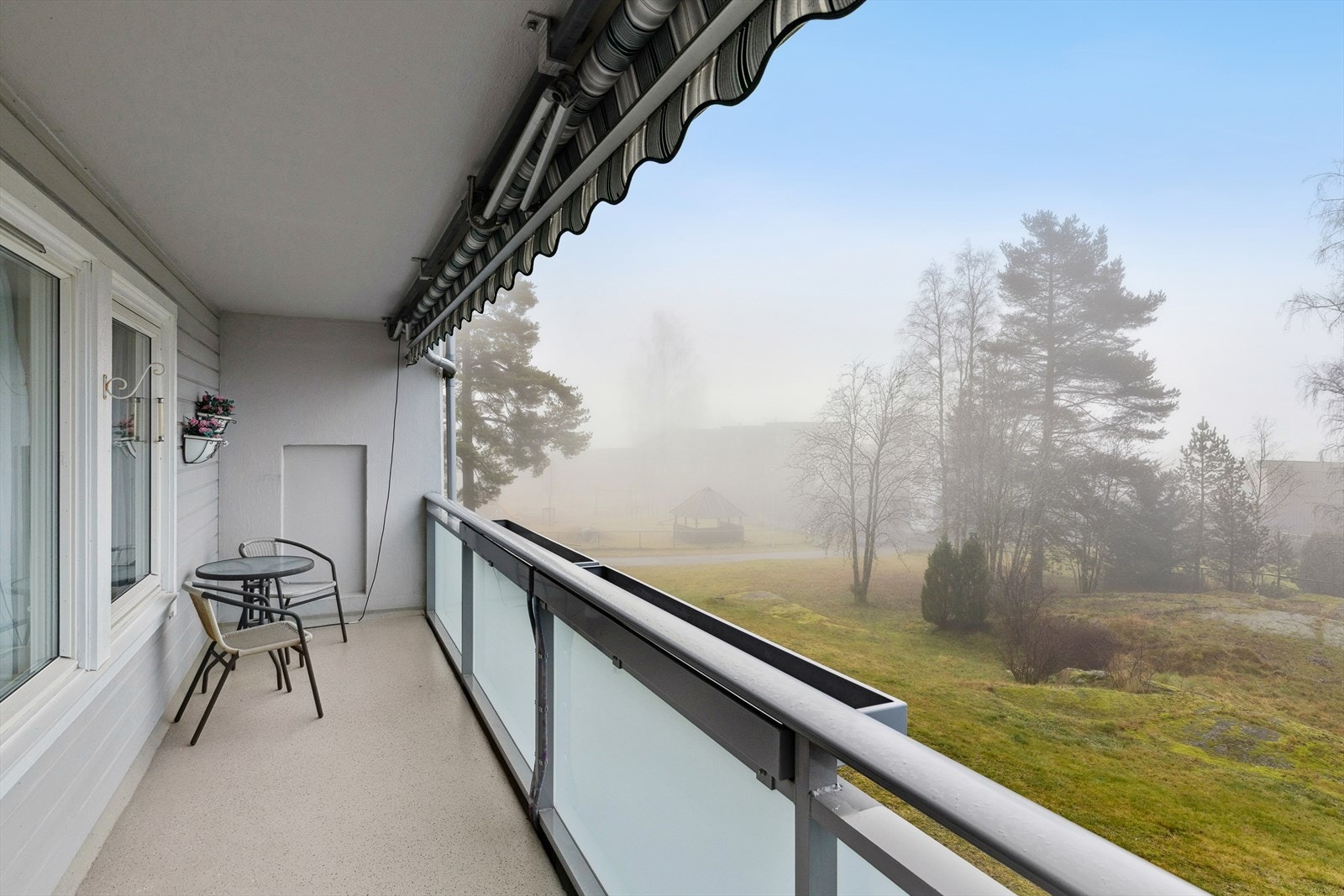 Sydvendt balkong på ca. 10 m² Galleribilde