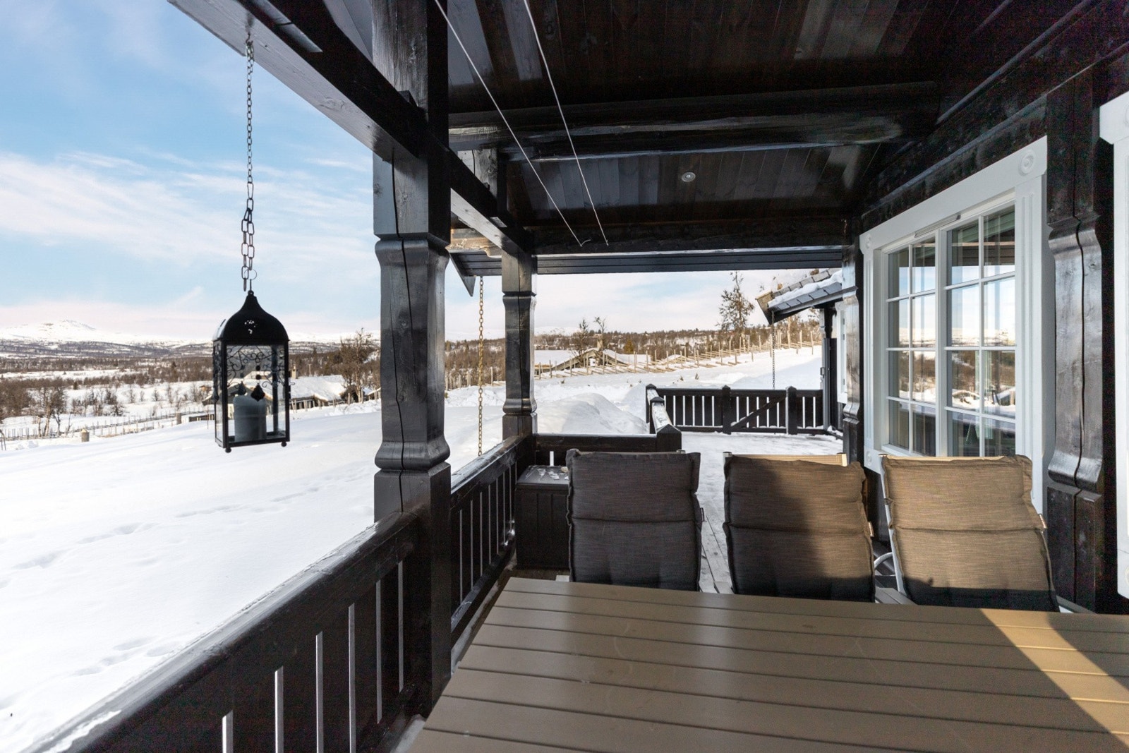 Praktisk overbygd del i midtparten. Galleribilde