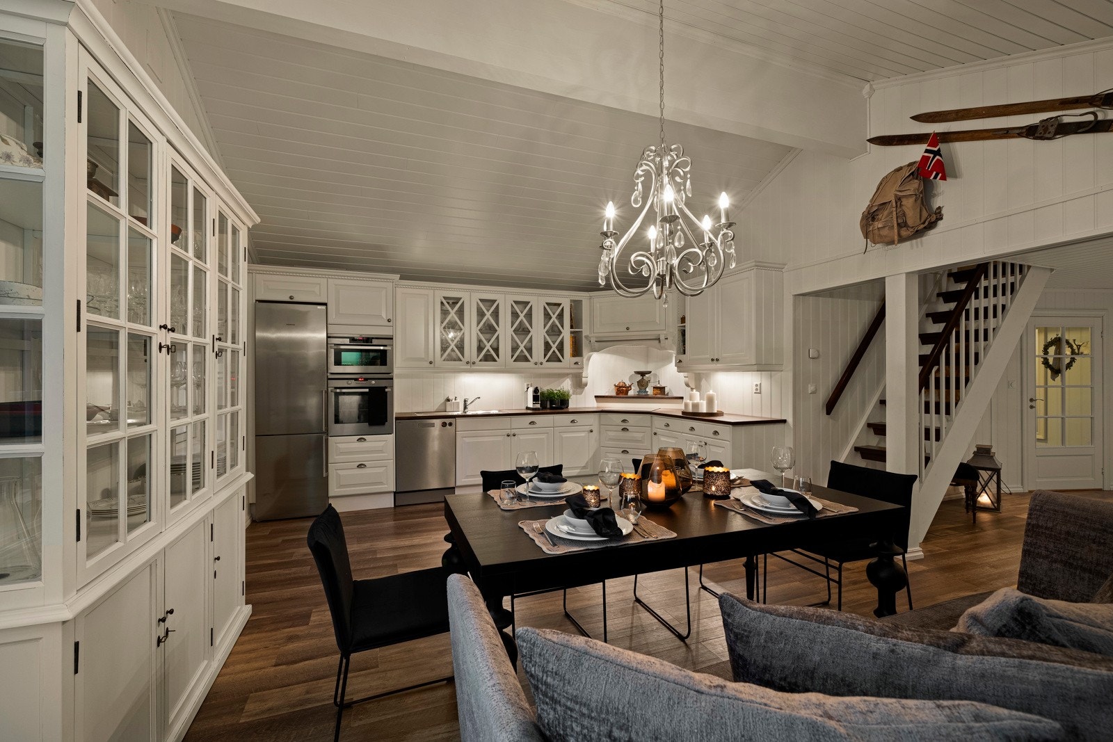 Alle rom gir et uttrykk av gjennomførte og detaljerte stilvalg som gir hytta et eksklusivt preg. Galleribilde