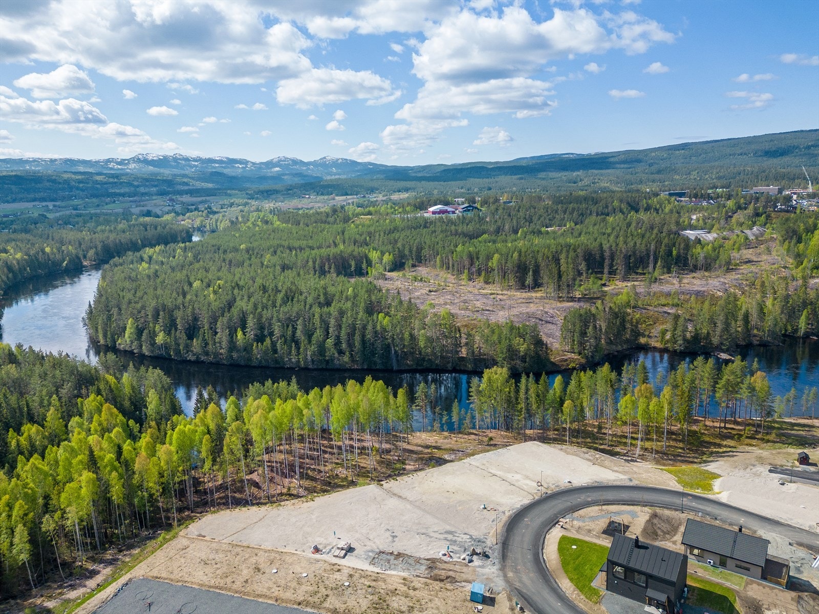 Dronebilde over området Galleribilde