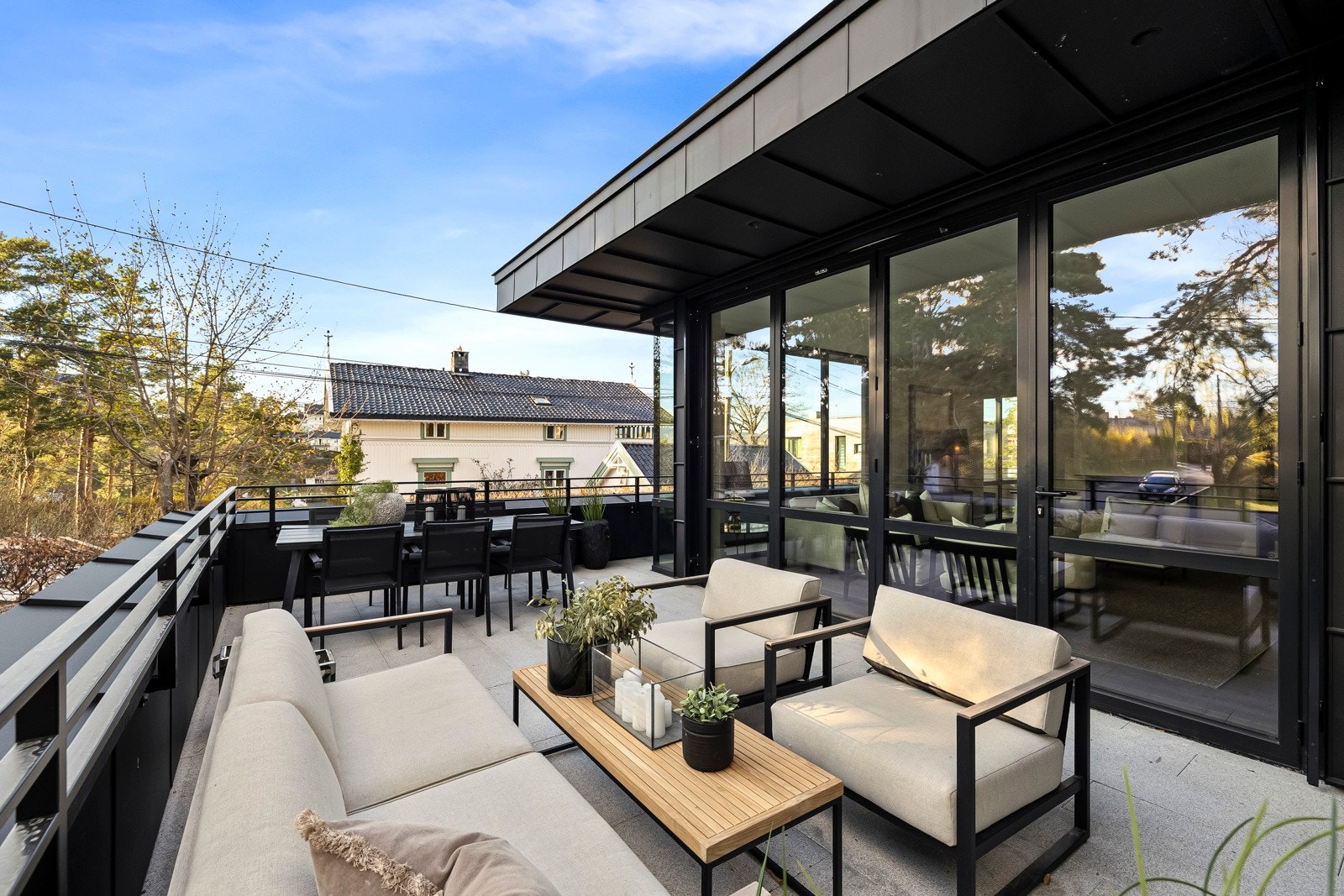 Beliggenheten gir gode solforhold, så her nytes virkelig varme, late dager til fulle. Galleribilde