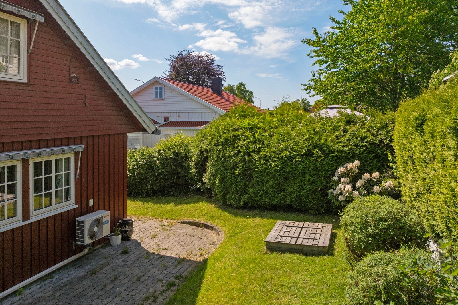 Ligger usjenert til i Tønsberg Galleribilde