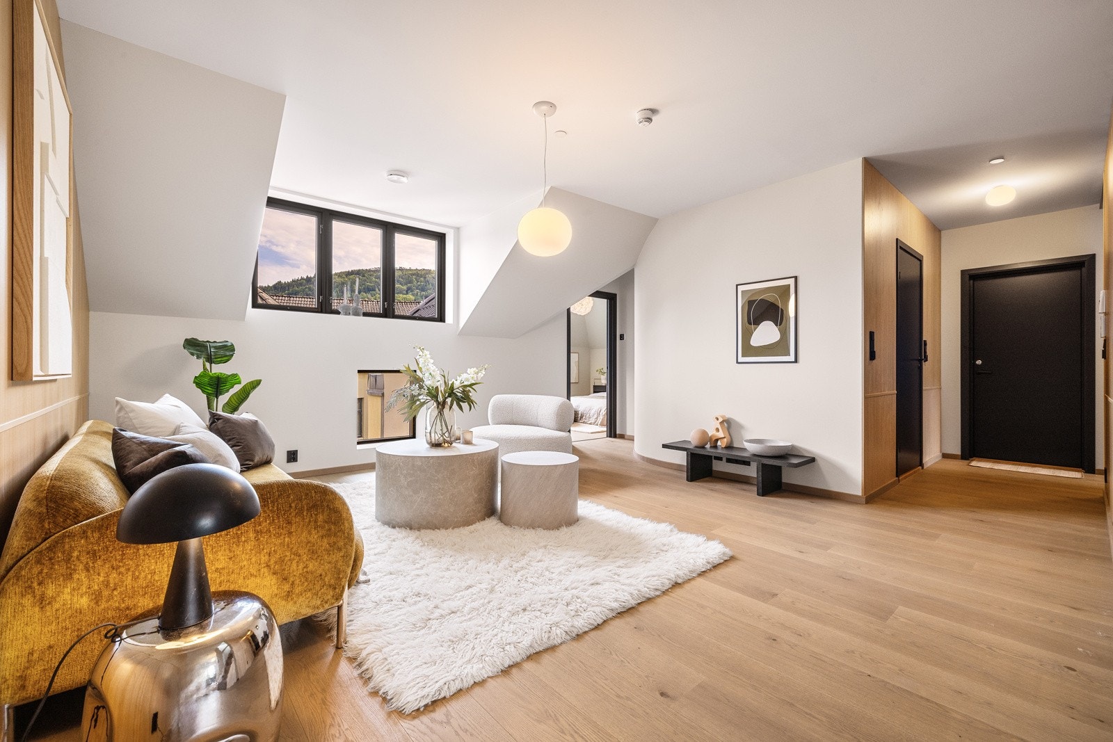 - Planløsningen er nærmest perfekt, med store og luftige rom - Galleribilde