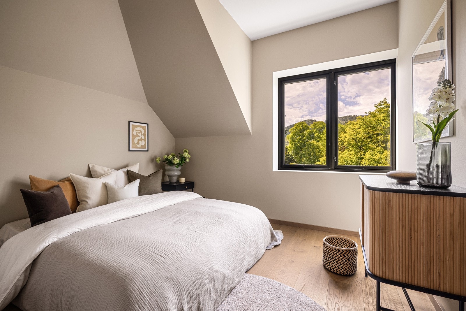 - Soverom 2 måler 10,5 kvm - Galleribilde