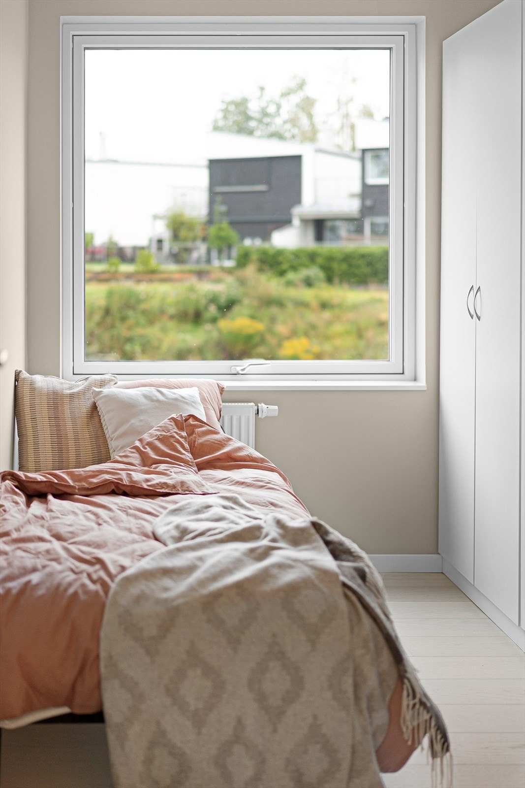 Rommet passer perfekt som gjesterom, barnerom eller kontor. Galleribilde