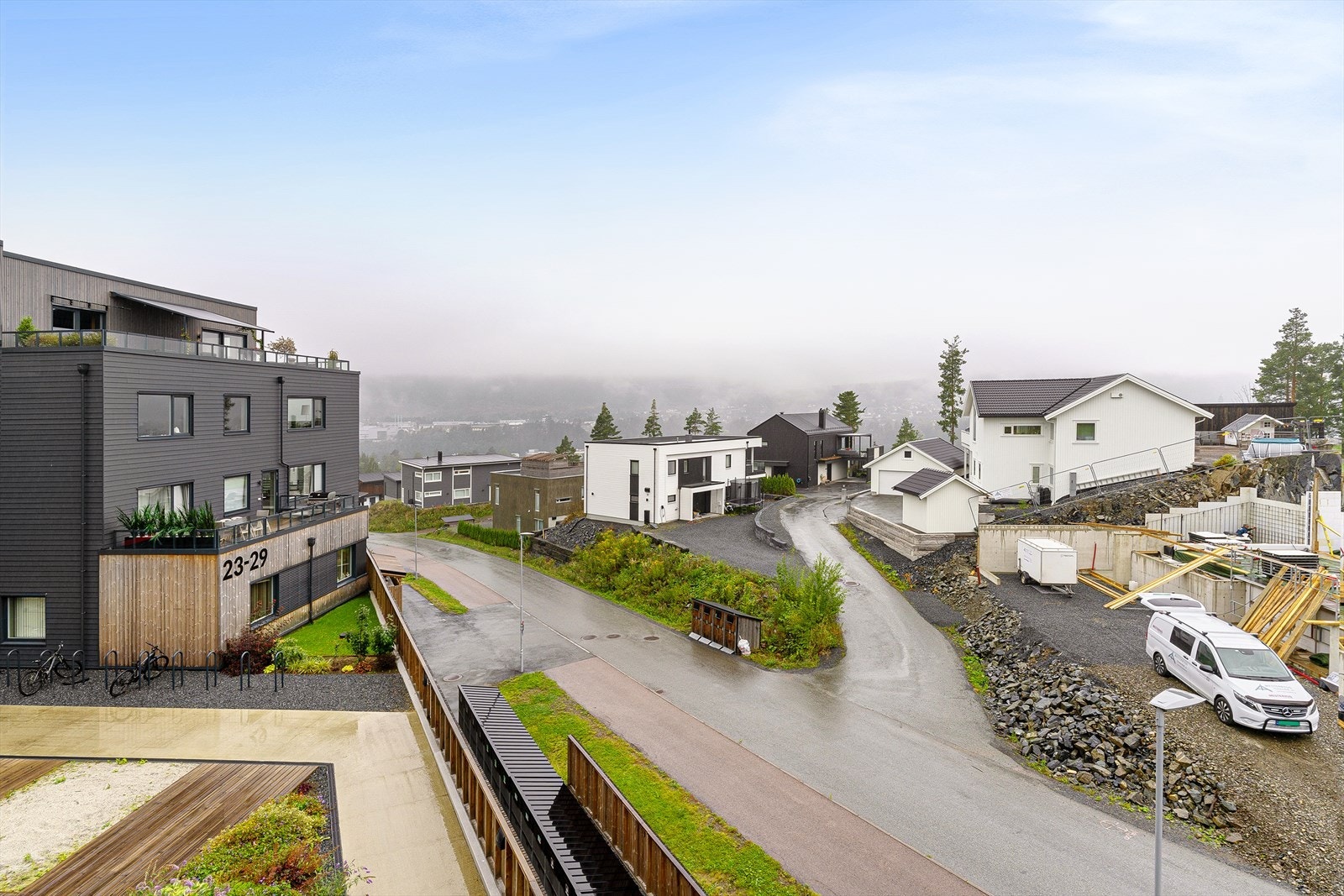 Utsikt fra terrassen. Galleribilde