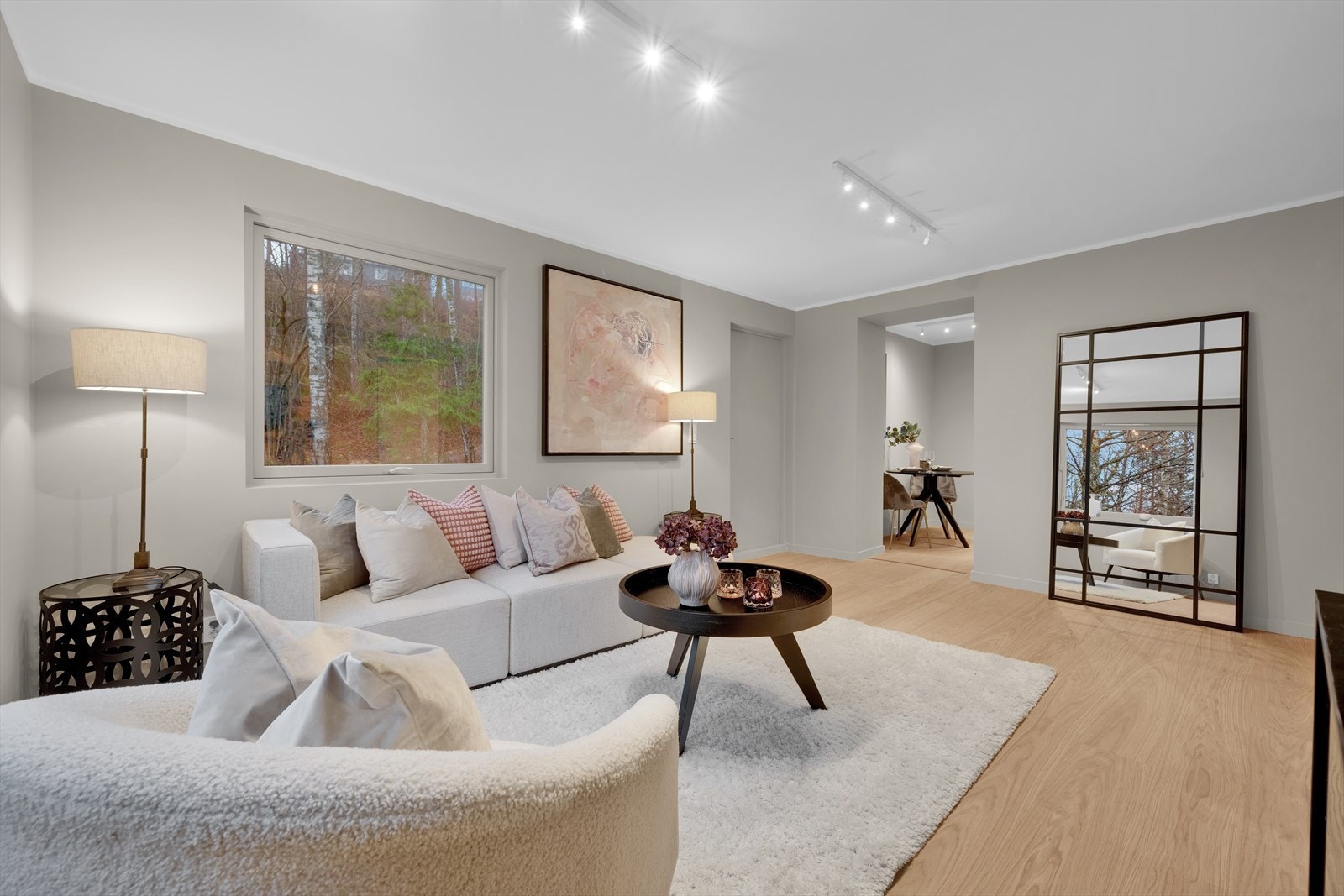 Hybel 2 stue Galleribilde