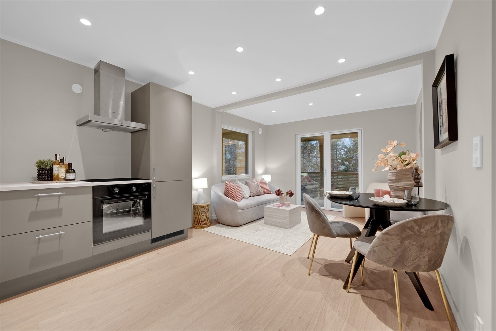 Hybel 1 Stue Galleribilde