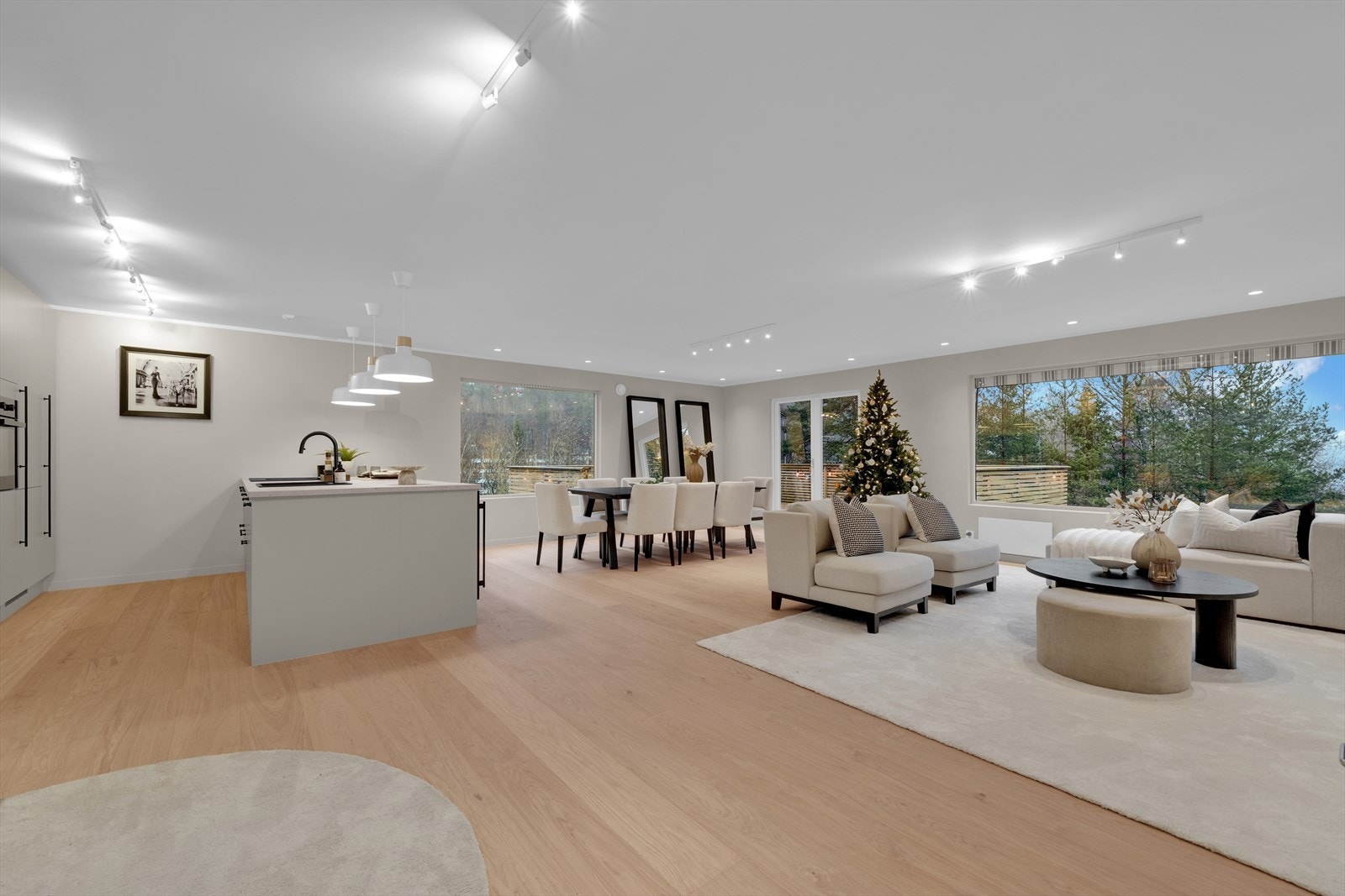 Stue med utgang til terrasse Galleribilde