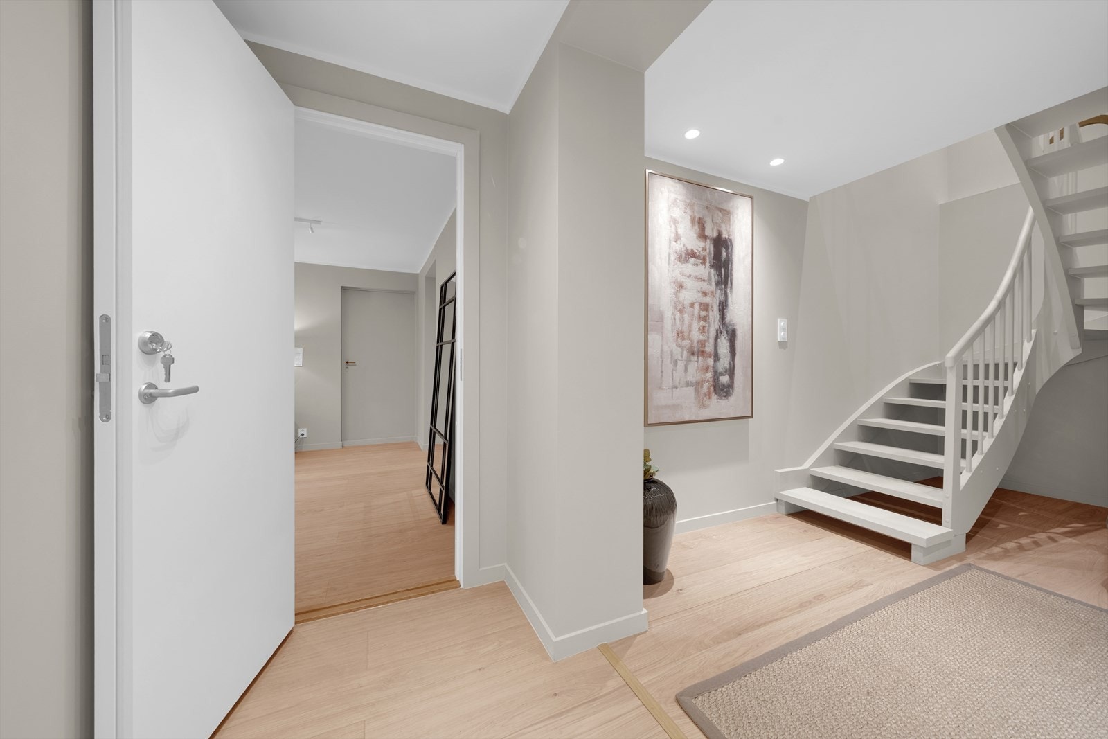 Gang/trapperom Galleribilde