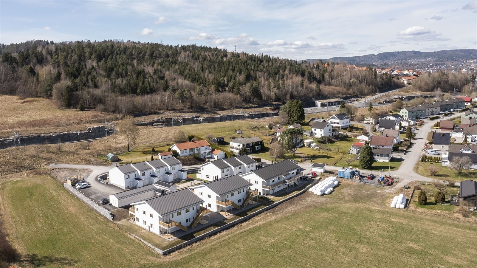 Landlig og sentral beliggenhet Galleribilde