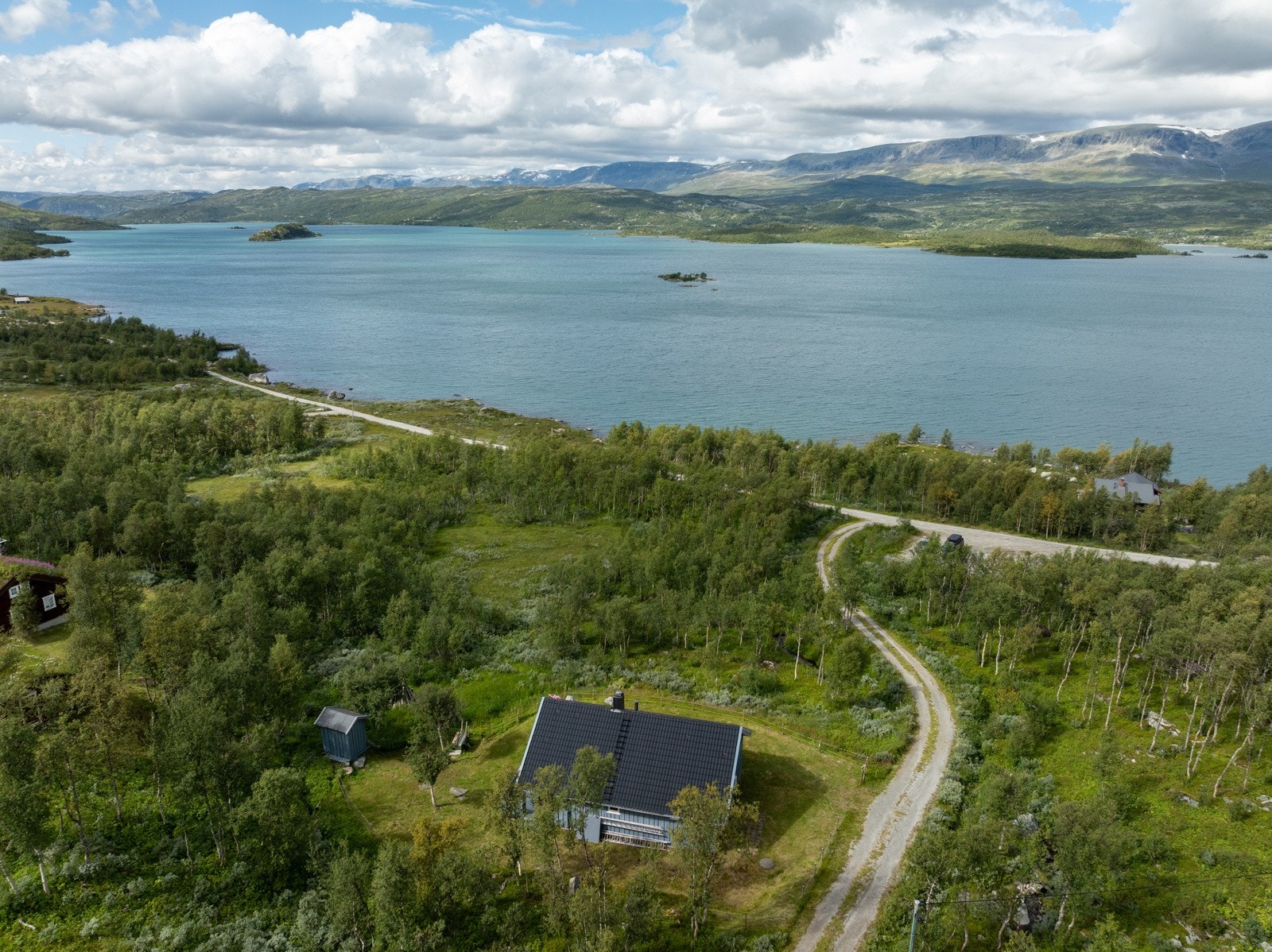 Storslagen utsikt mot Hallingskarvet Galleribilde