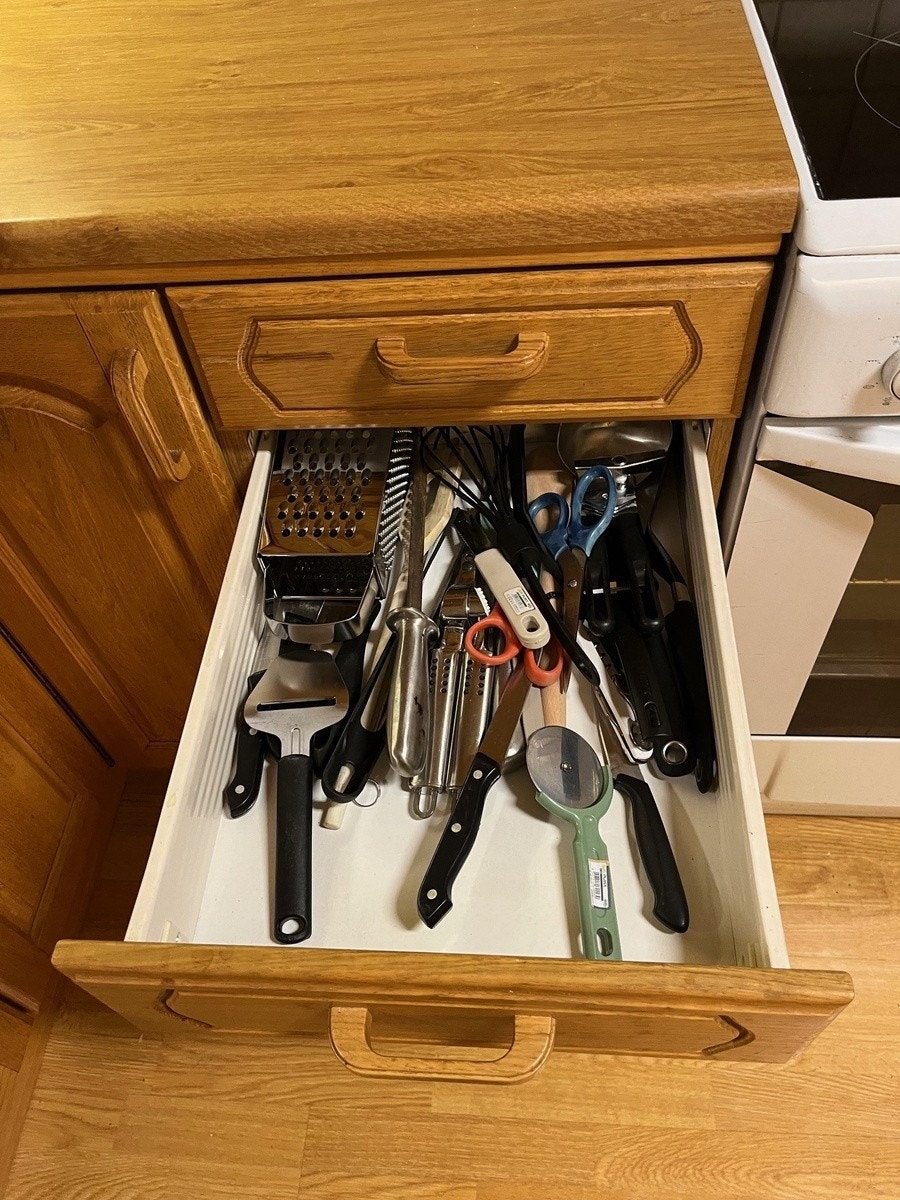 Diverse kjøkken utstyr Galleribilde