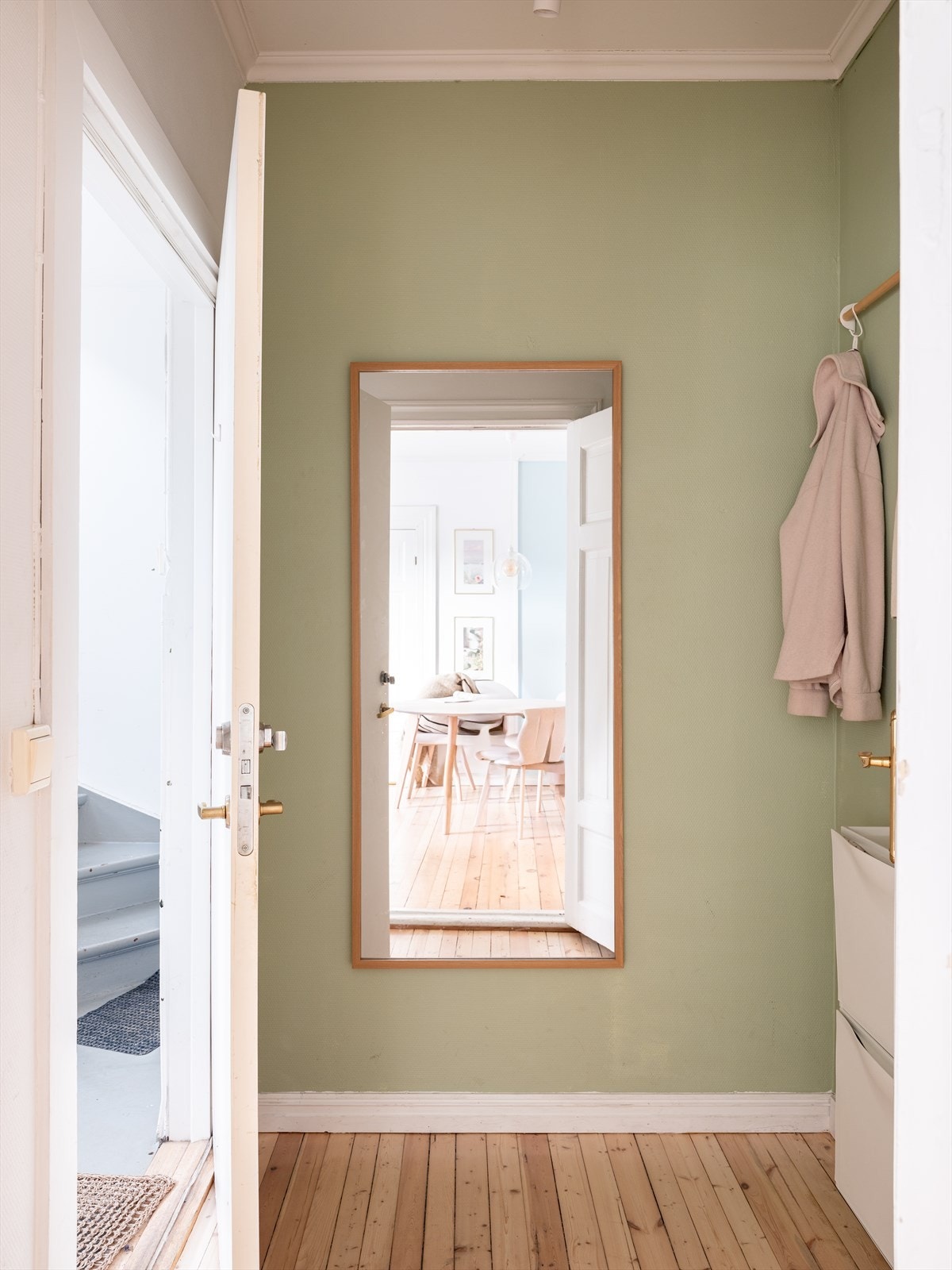 Entré på 2,5m². Galleribilde