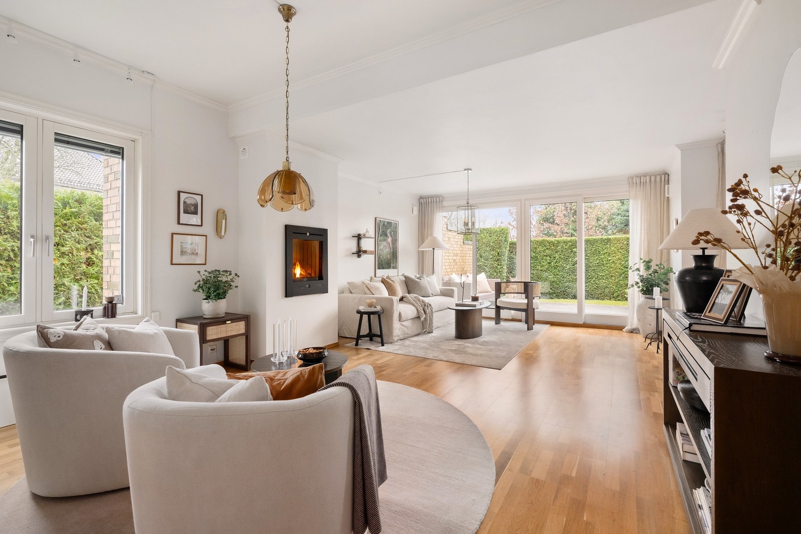 Velkommen til Ris skolevei 15 C, presentert av Ina Sartz v/Tinholt Eiendomsmegling. Galleribilde