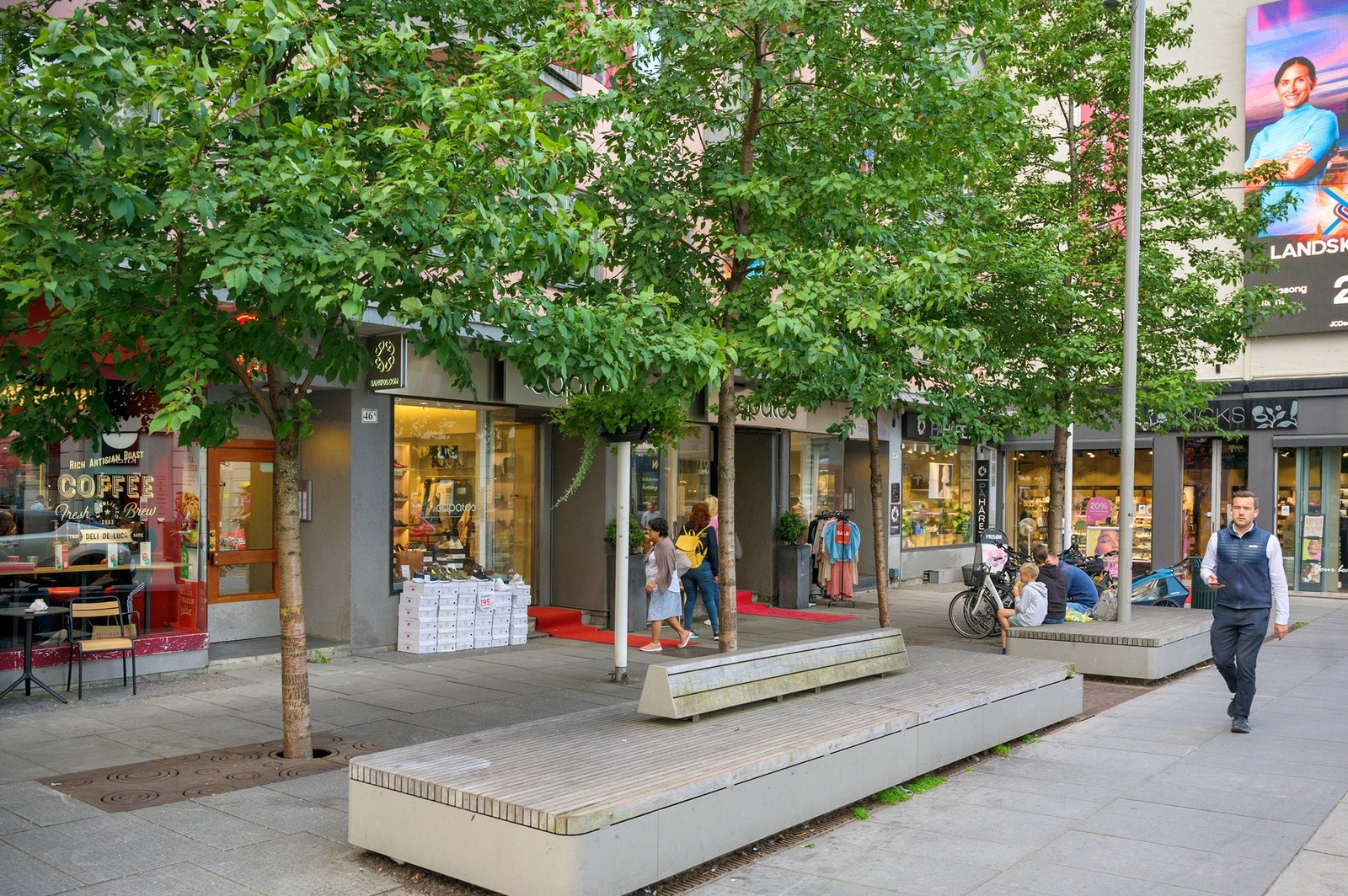 Shoppinggaten Bogstad/Hegdehaugsveien Galleribilde