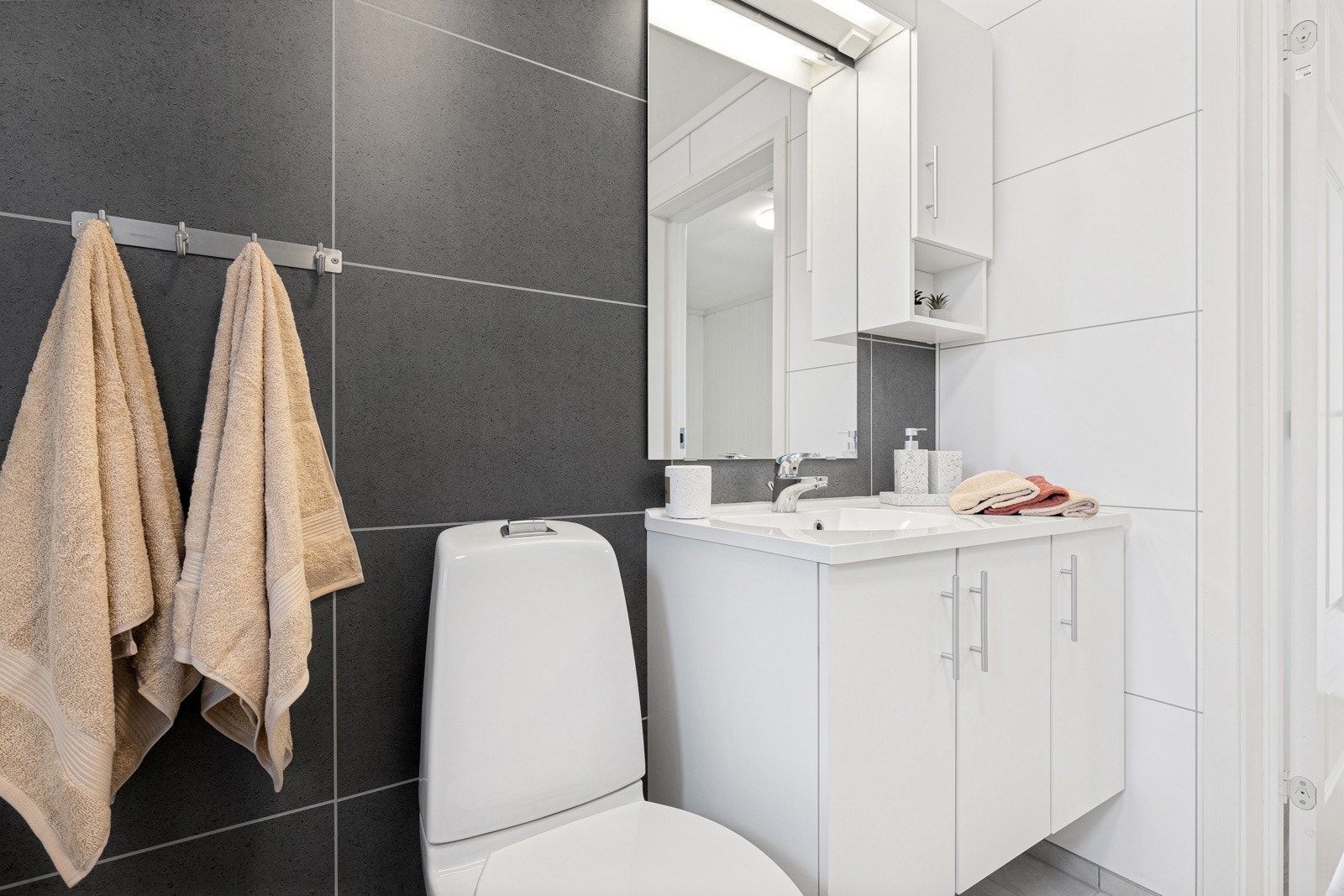 Bad 2 etg Galleribilde